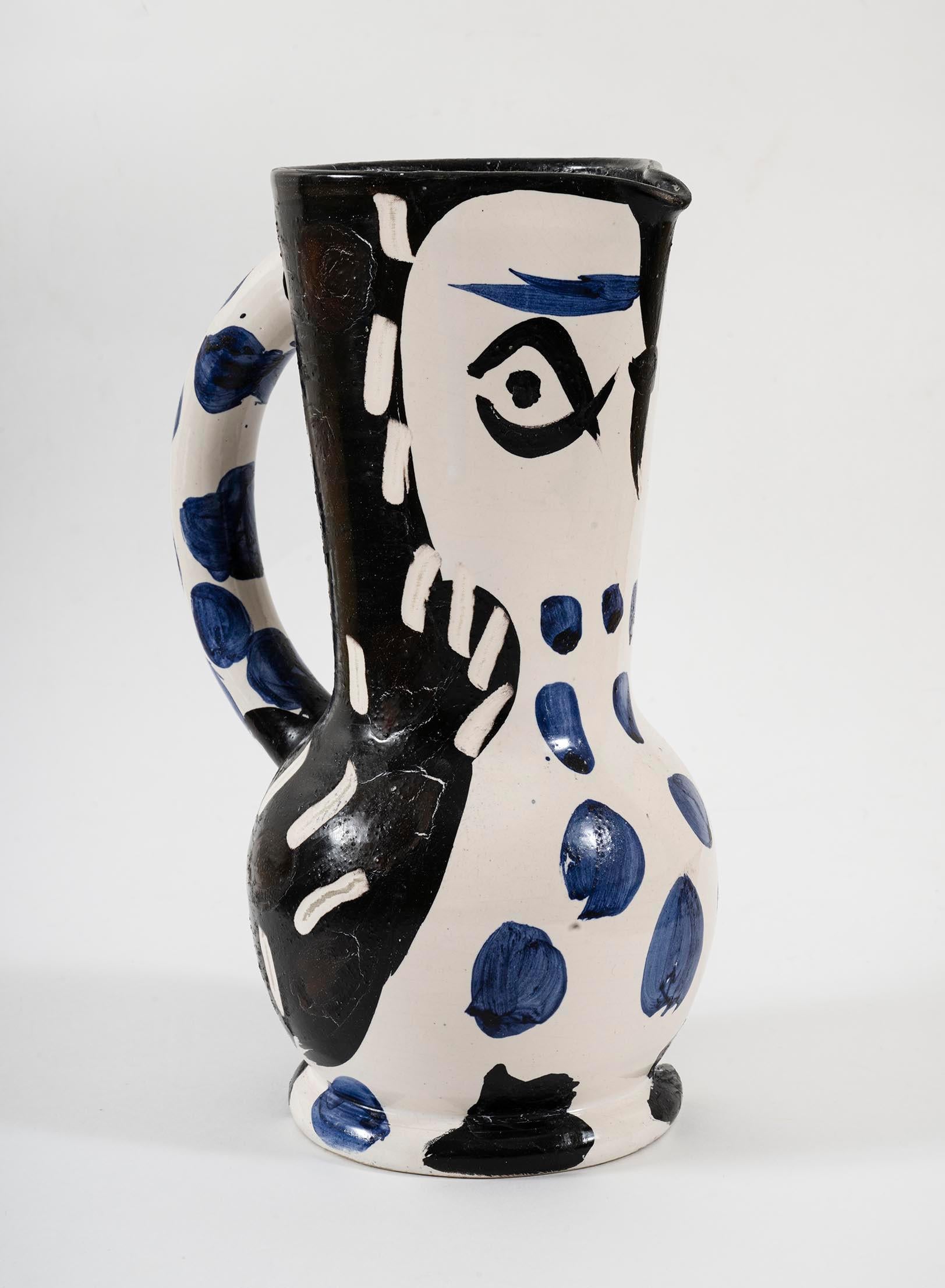 Cruchon Hibou, Picasso. 1950's, Multiple, Edition, Pitcher, Design, Ceramic, Owl - Sculpture by Pablo Picasso