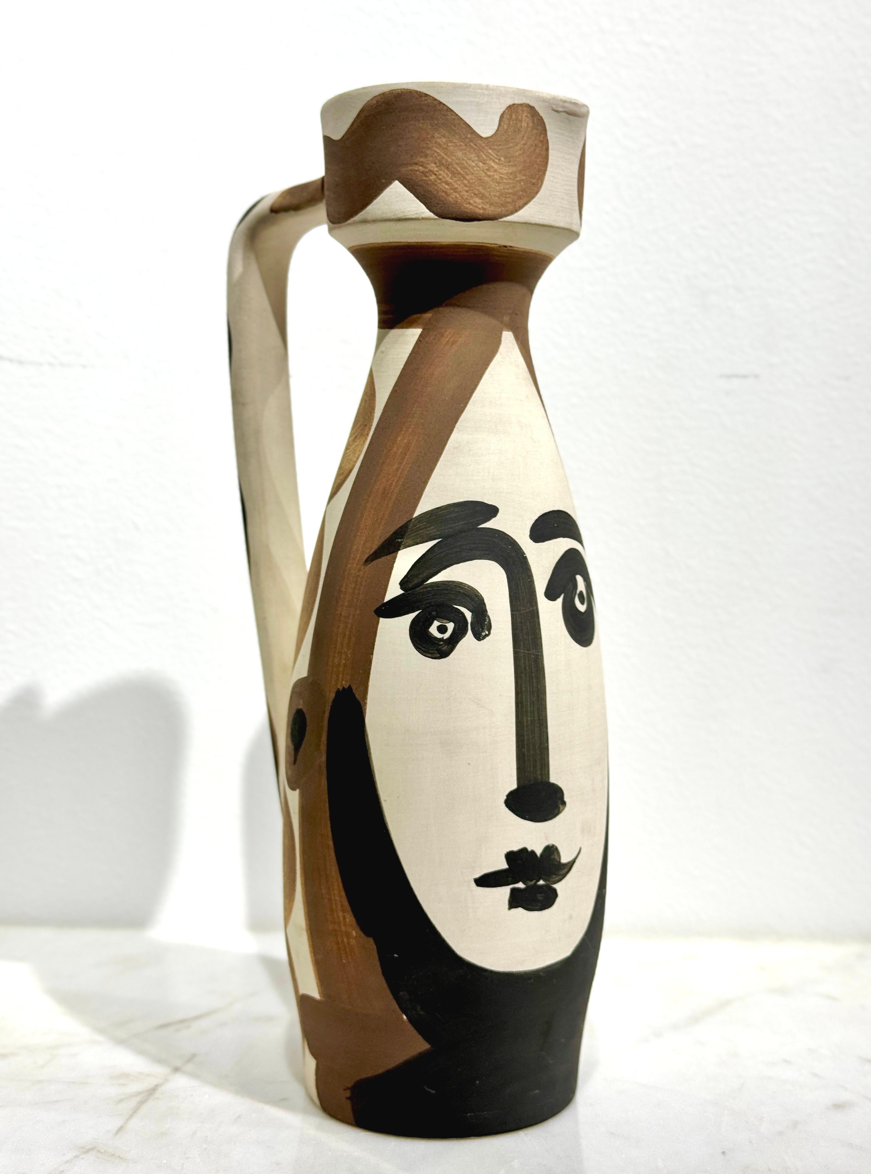Brocca tornita 