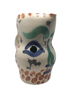 Pablo Picasso Madoura Ceramic Pitcher - Visage aux points, Ramié 610
