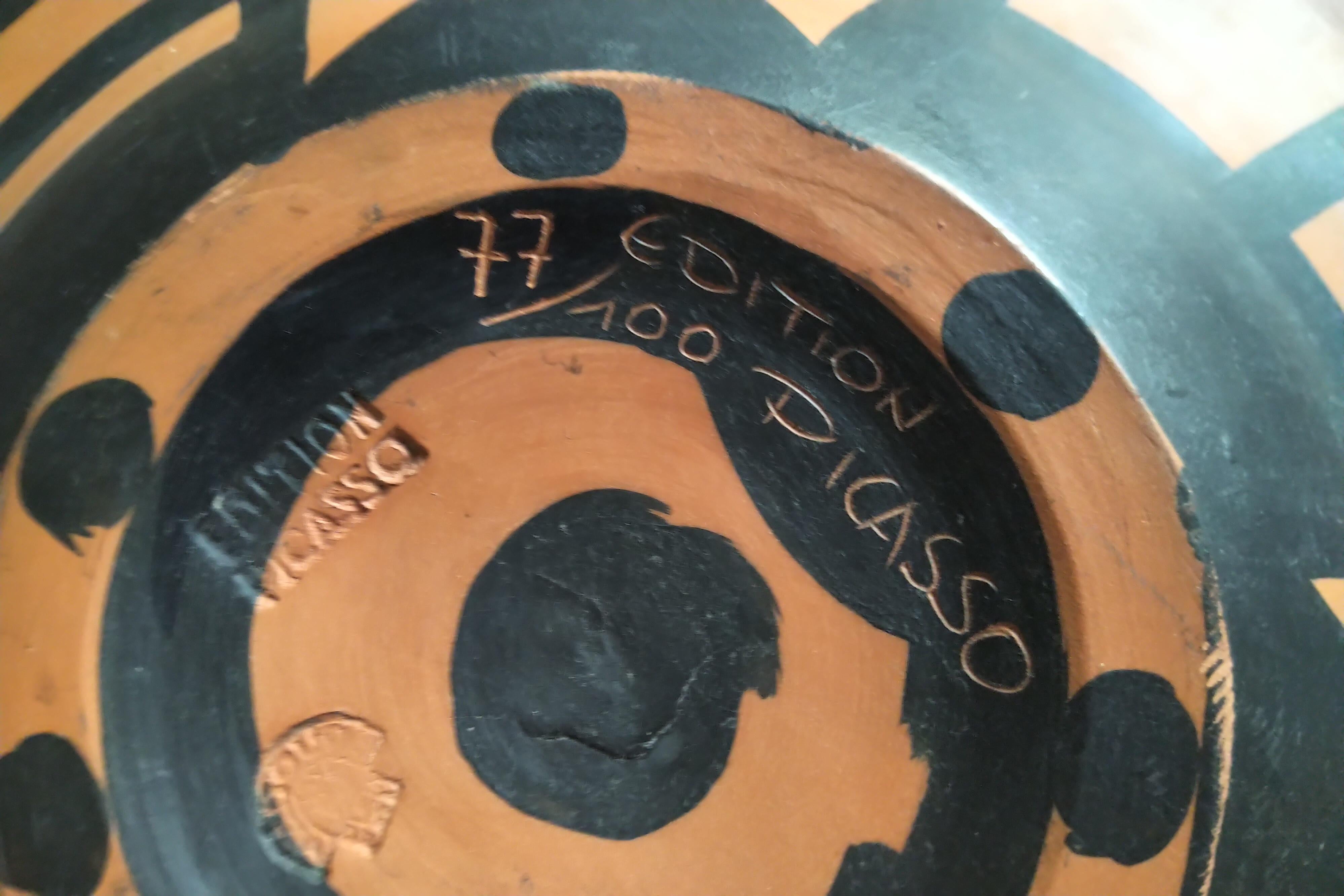 Picasso Madoura Keramik A.R. 403 Spanische Schale mit Toros Plat Espagnol au Tor im Angebot 4