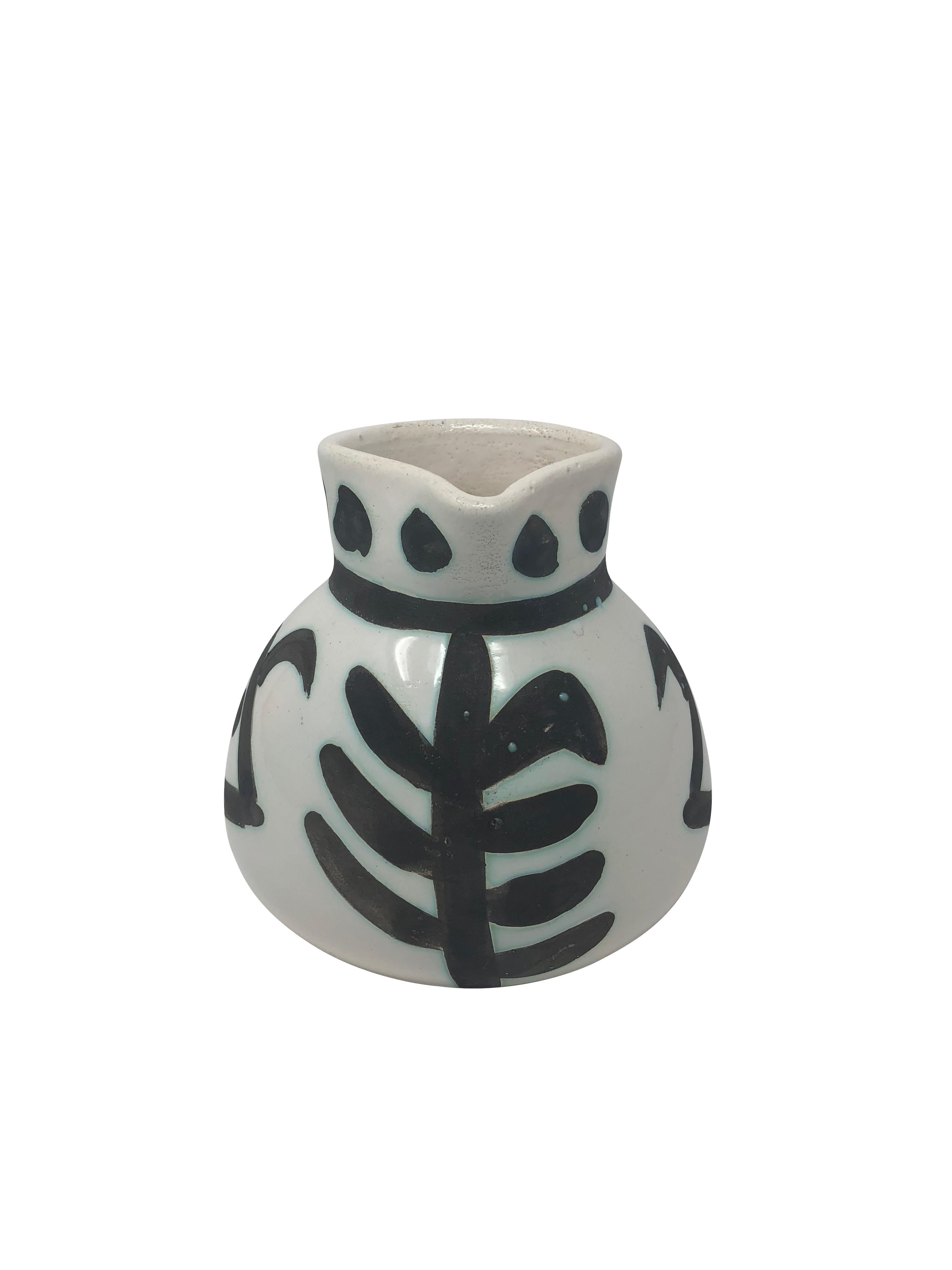 Picasso Madoura Ceramic Pitcher Têtes, Ramié 368 - Sculpture by Pablo Picasso