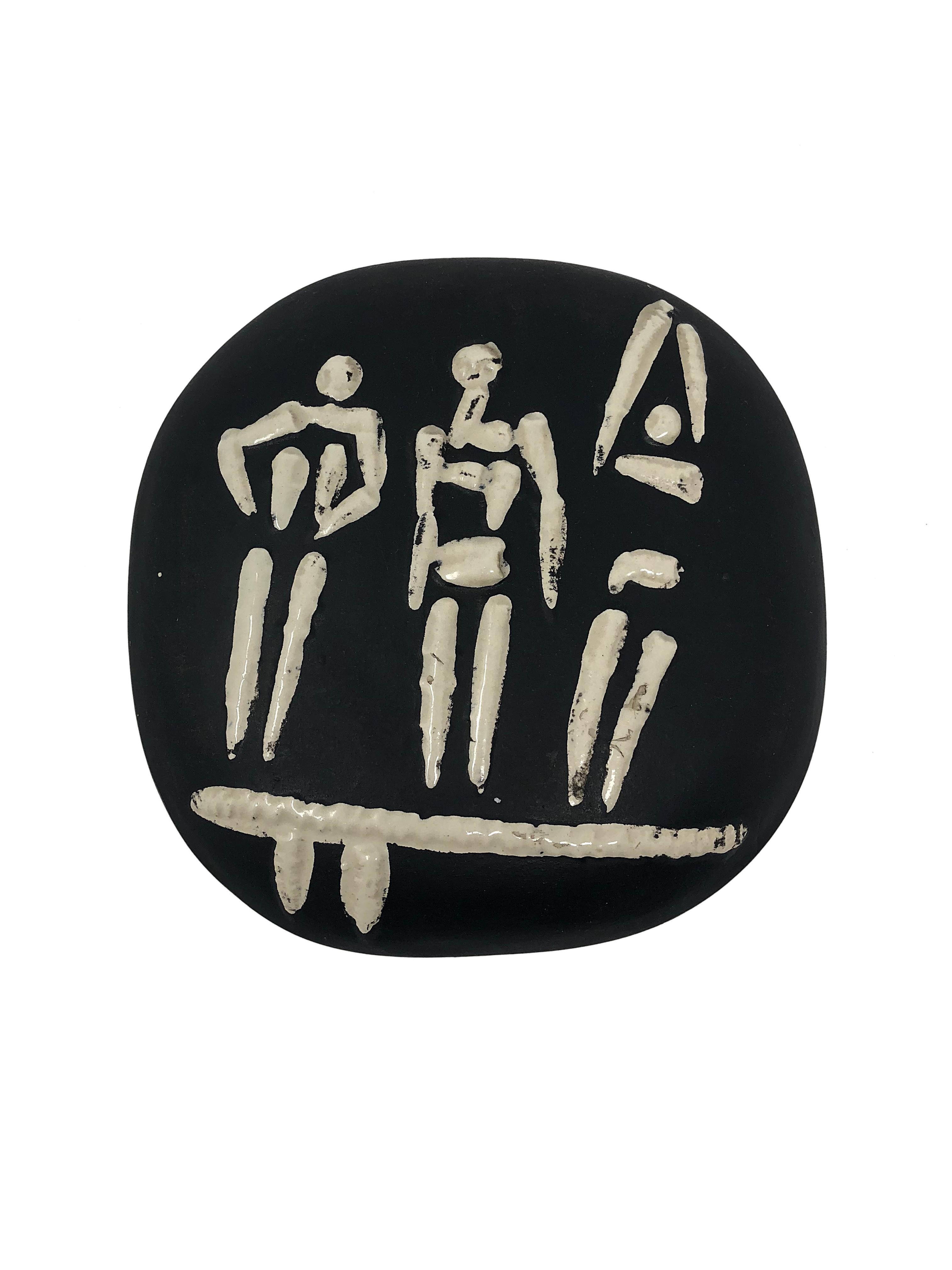 Pablo Picasso Still-Life Sculpture - Picasso Madoura Ceramic Plate Trois personnages sur tremplin, Ramié 374