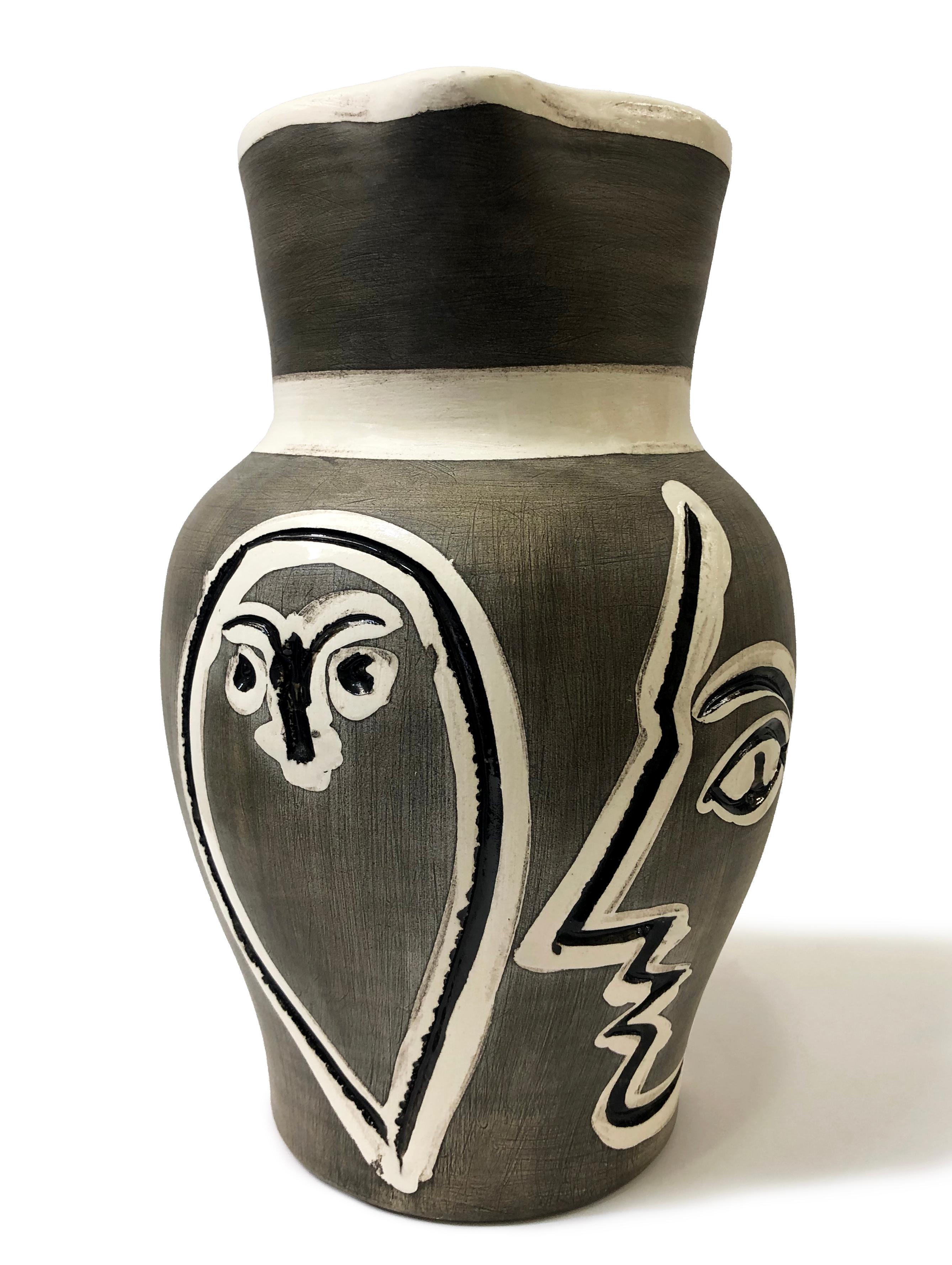 Pichet Gravé Gris (Ceramic Pitcher) For Sale 2
