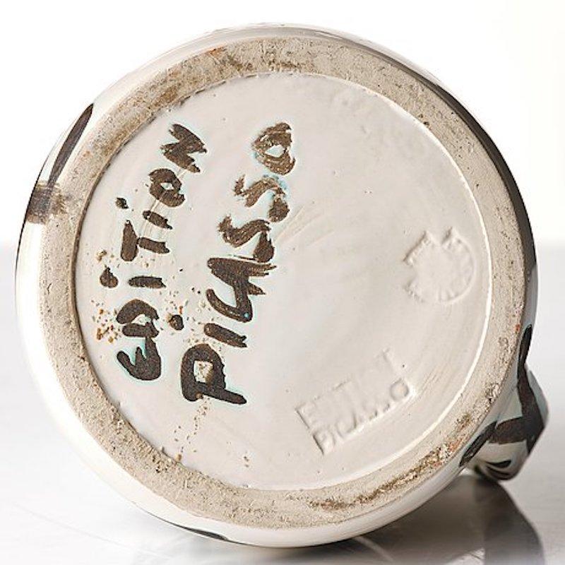 Pichet Têtes, Pablo Picasso, 1950's, Sculpture, Ceramic, Pitcher, Design For Sale 3