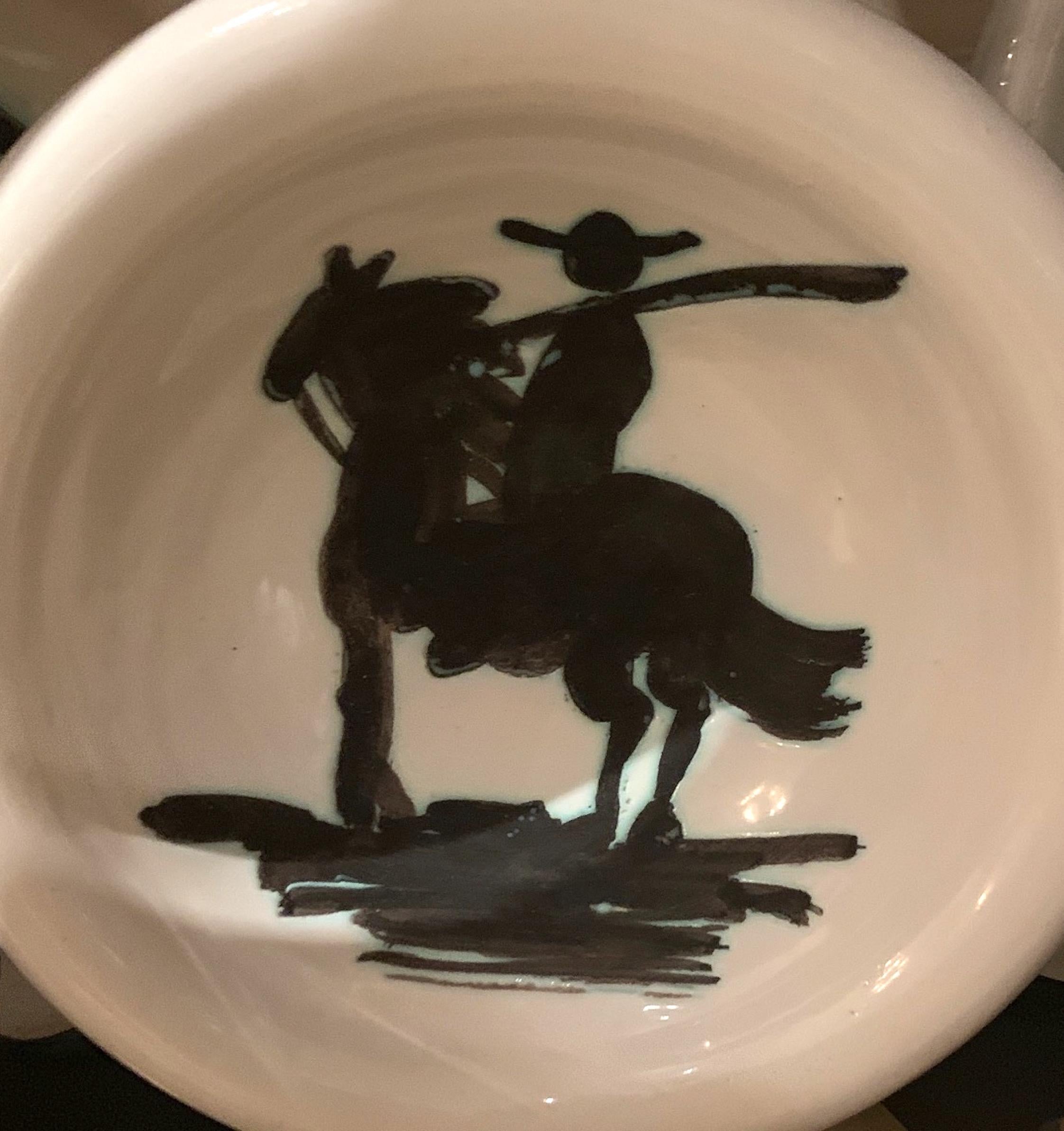 Ramie 176 Ceramic Ashtray Picasso Madoura Ceramic - Sculpture by Pablo Picasso
