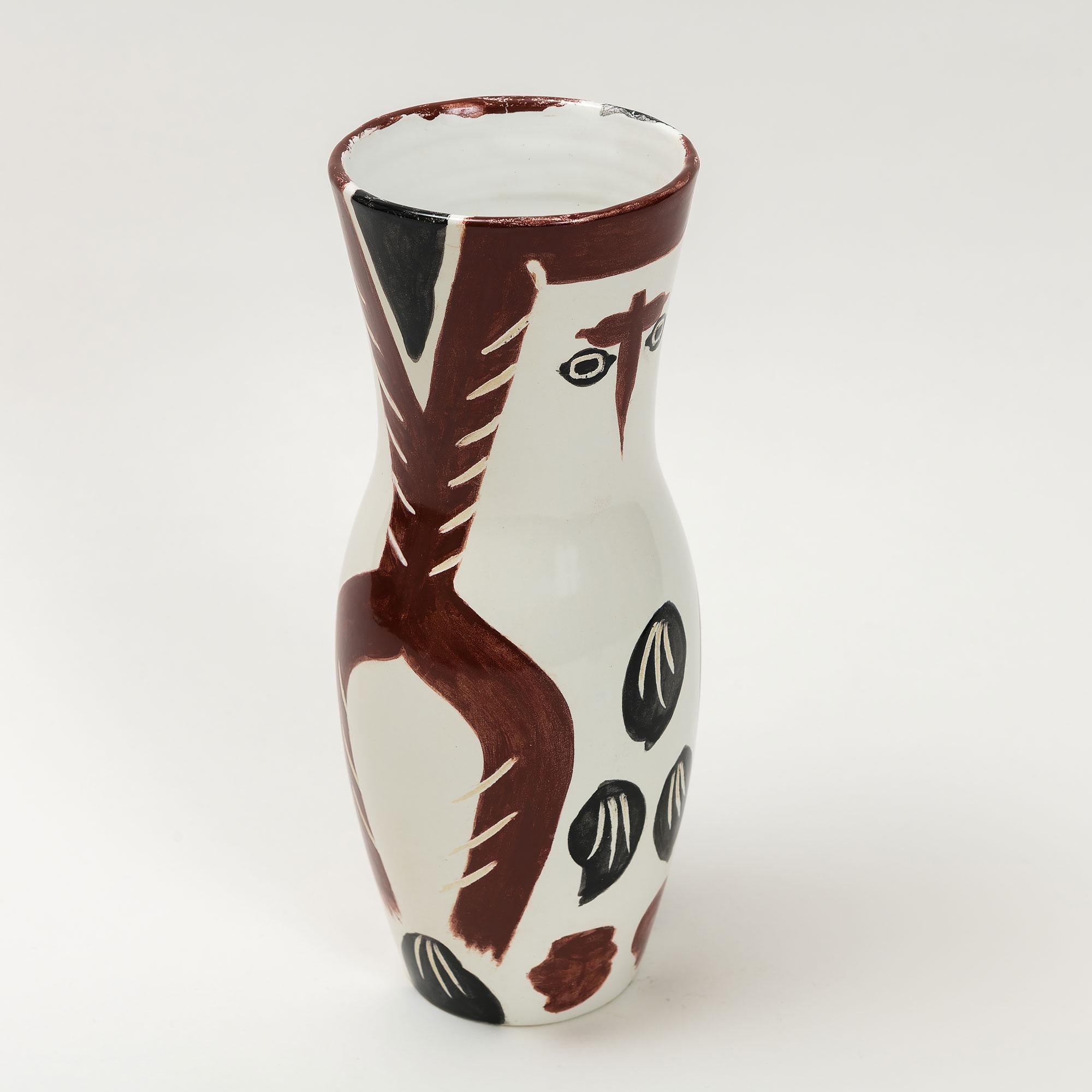Pablo Picasso is one of the greatest artists of the 20th century, known for his experiments in painting and sculpture. His mid-century ceramics combine traditional pottery craftsmanship with Picasso’s distinctive artistic style. The vase “Chouetton