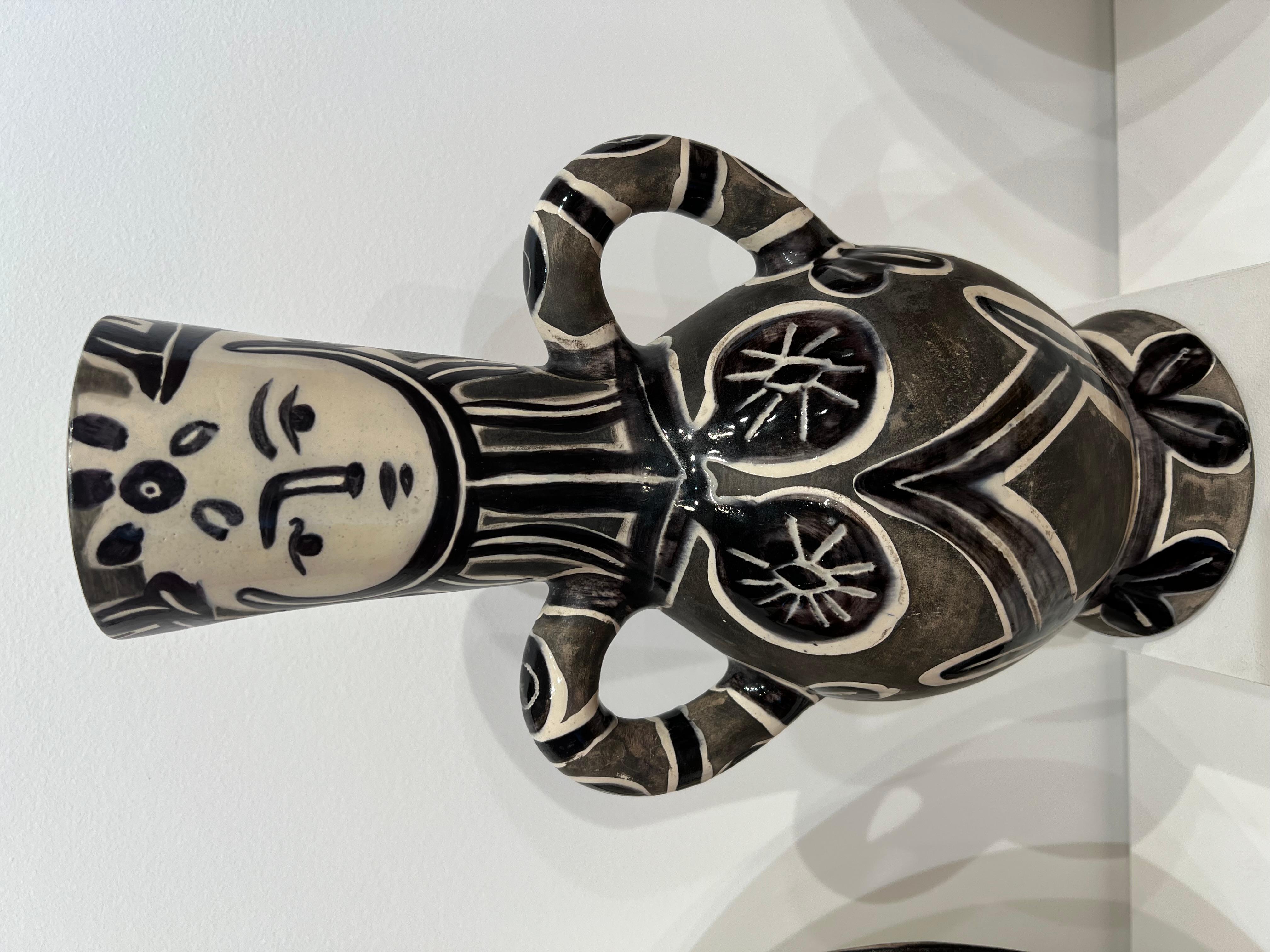 Vaso à deux anses (A.R. 213), Pablo Picasso, Design, Ceramica, Madoura in vendita 2