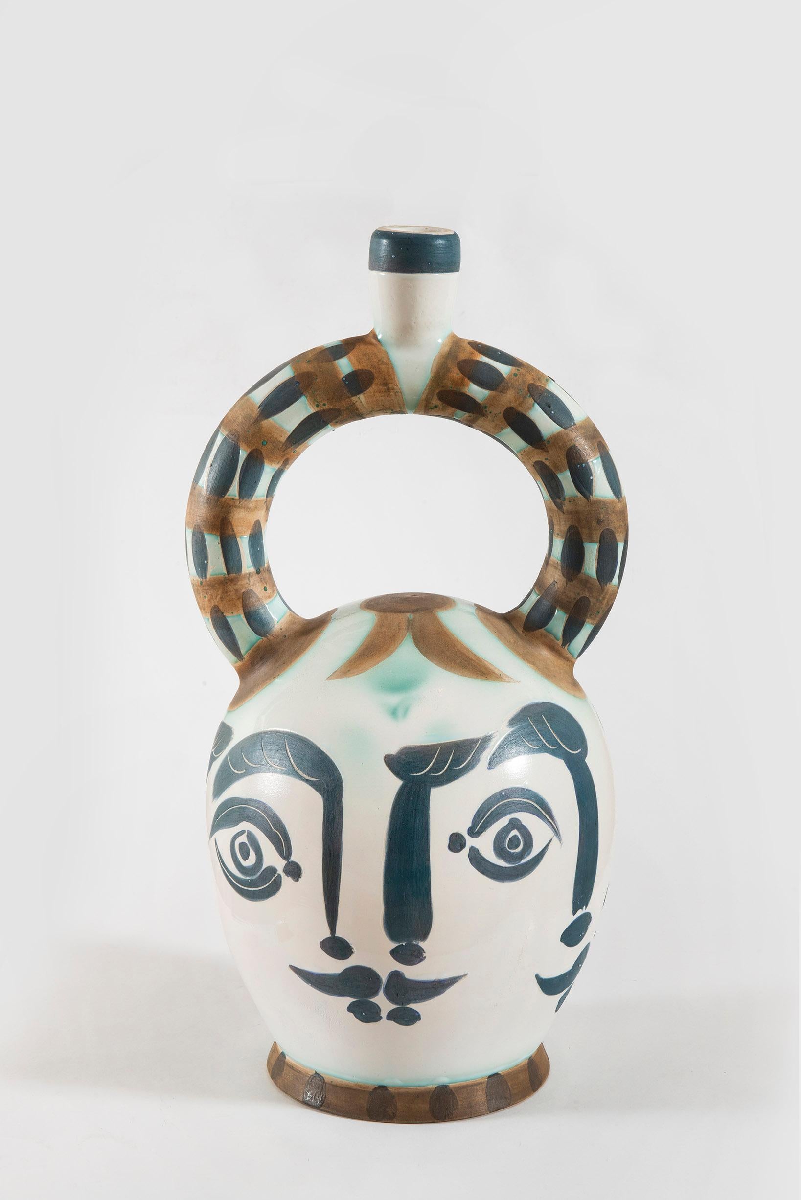 Vase aztèque aux quatre visages, (A.R.401) - Sculpture by Pablo Picasso