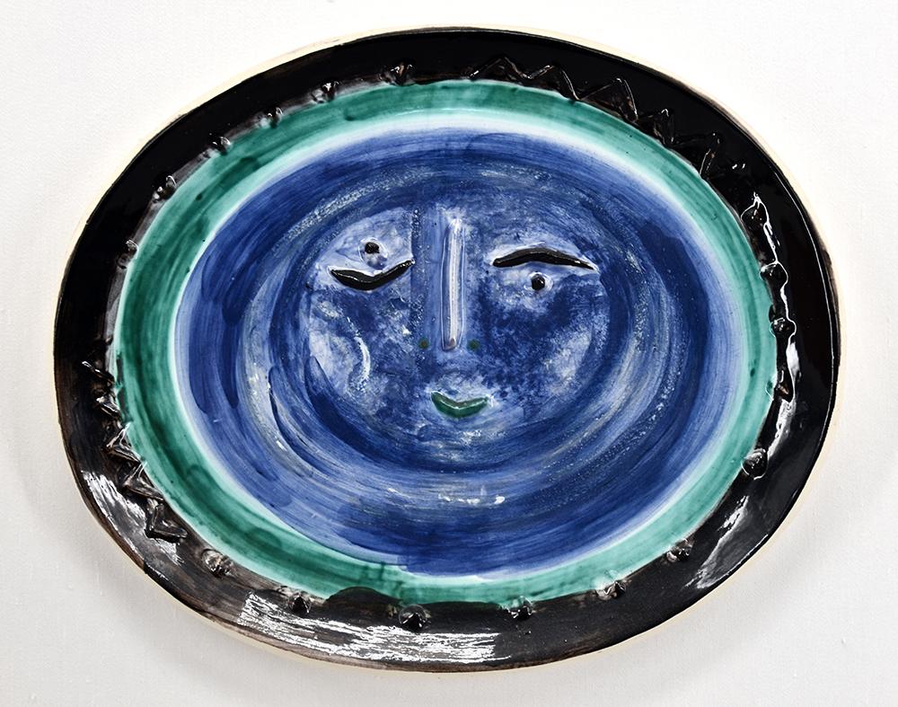 Pablo Picasso Figurative Sculpture - Visage dans un ovale (Face in an Oval), A.R. 273