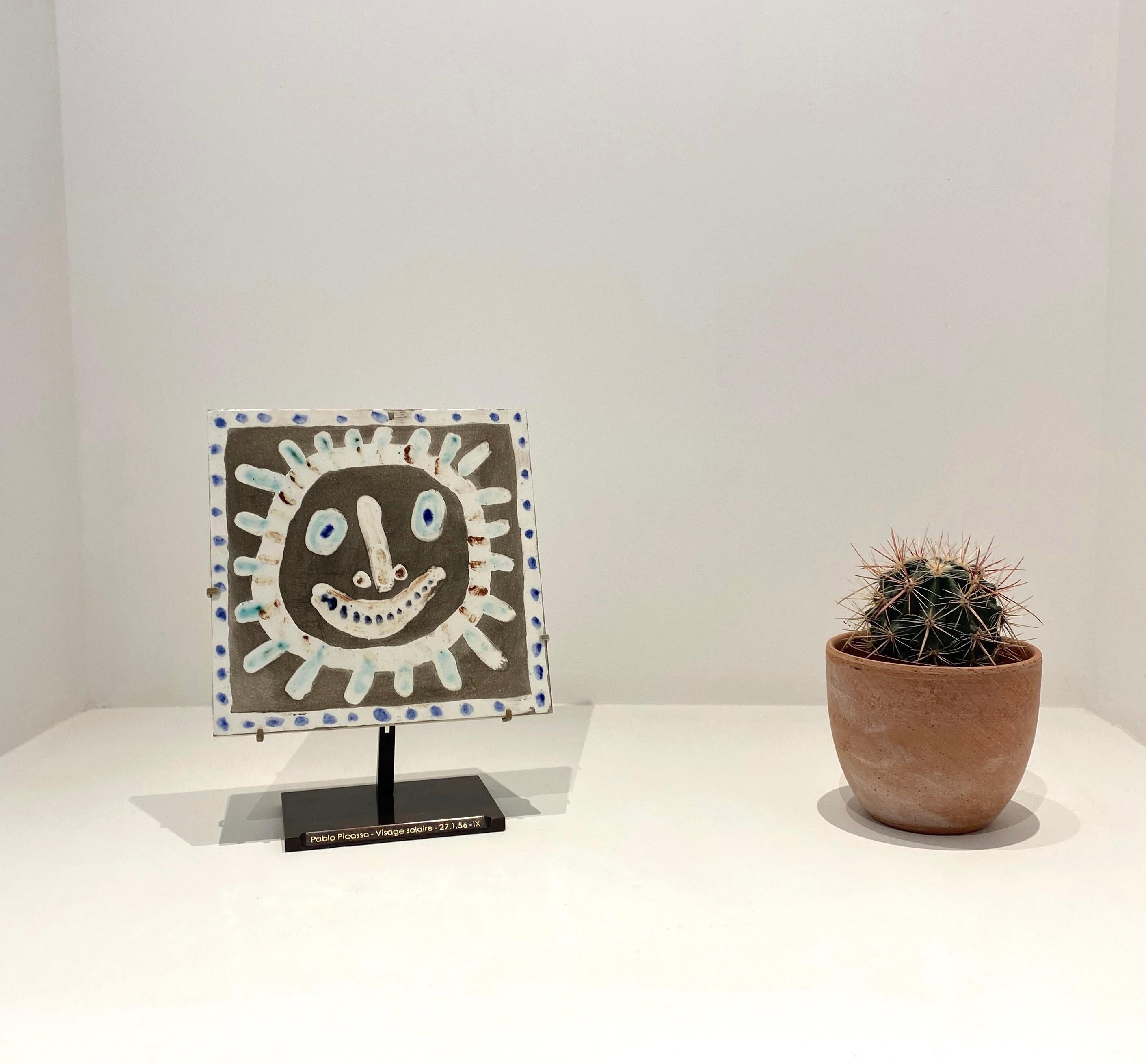 Visage Solaire, Picasso, Unique work, Design, 1950's, Sun face, Ceramic - Sculpture by Pablo Picasso
