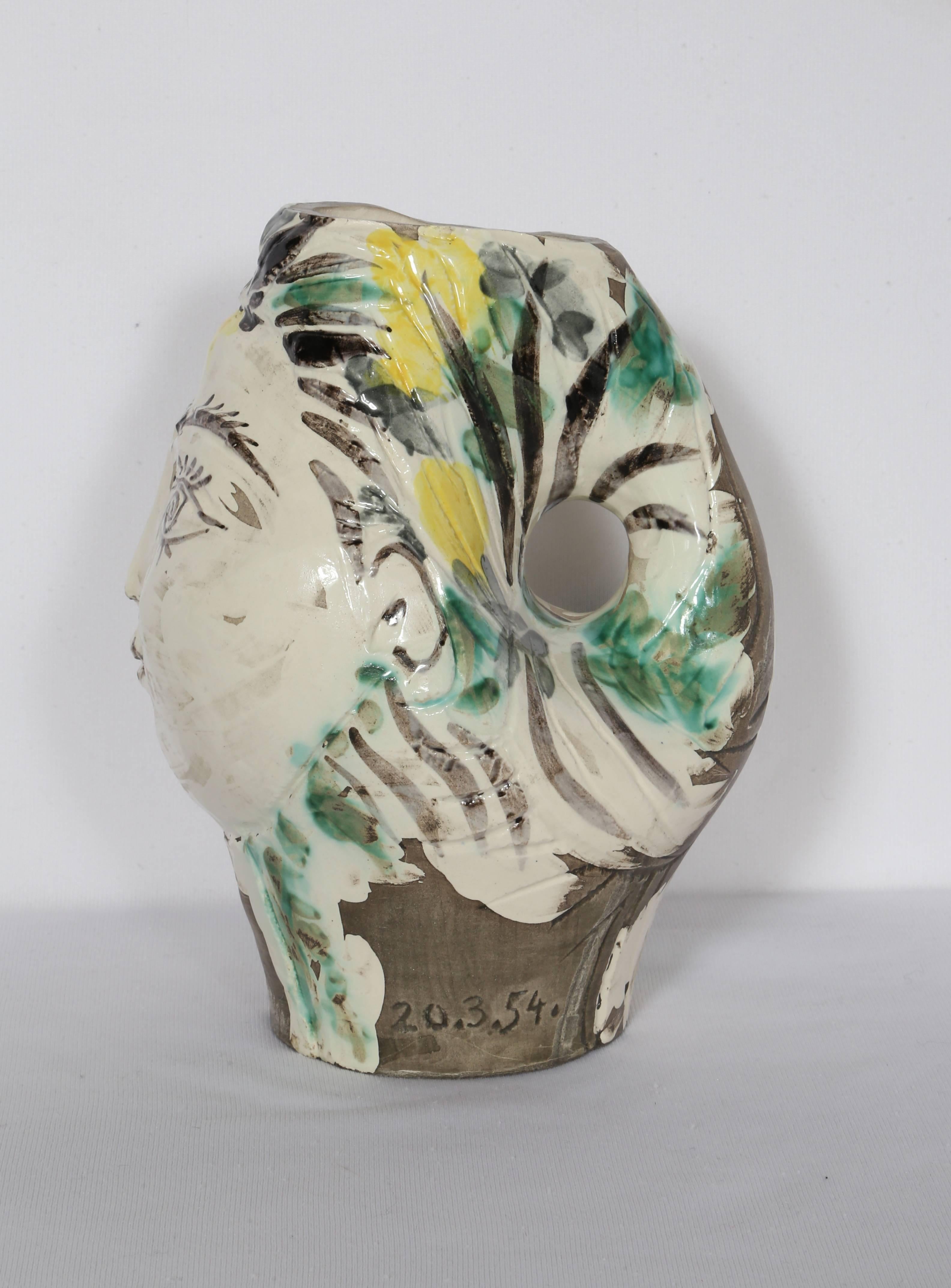 Frauenkopf, dekoriert mit Blumen, Keramik von Pablo Picasso, 1954 im Angebot 3