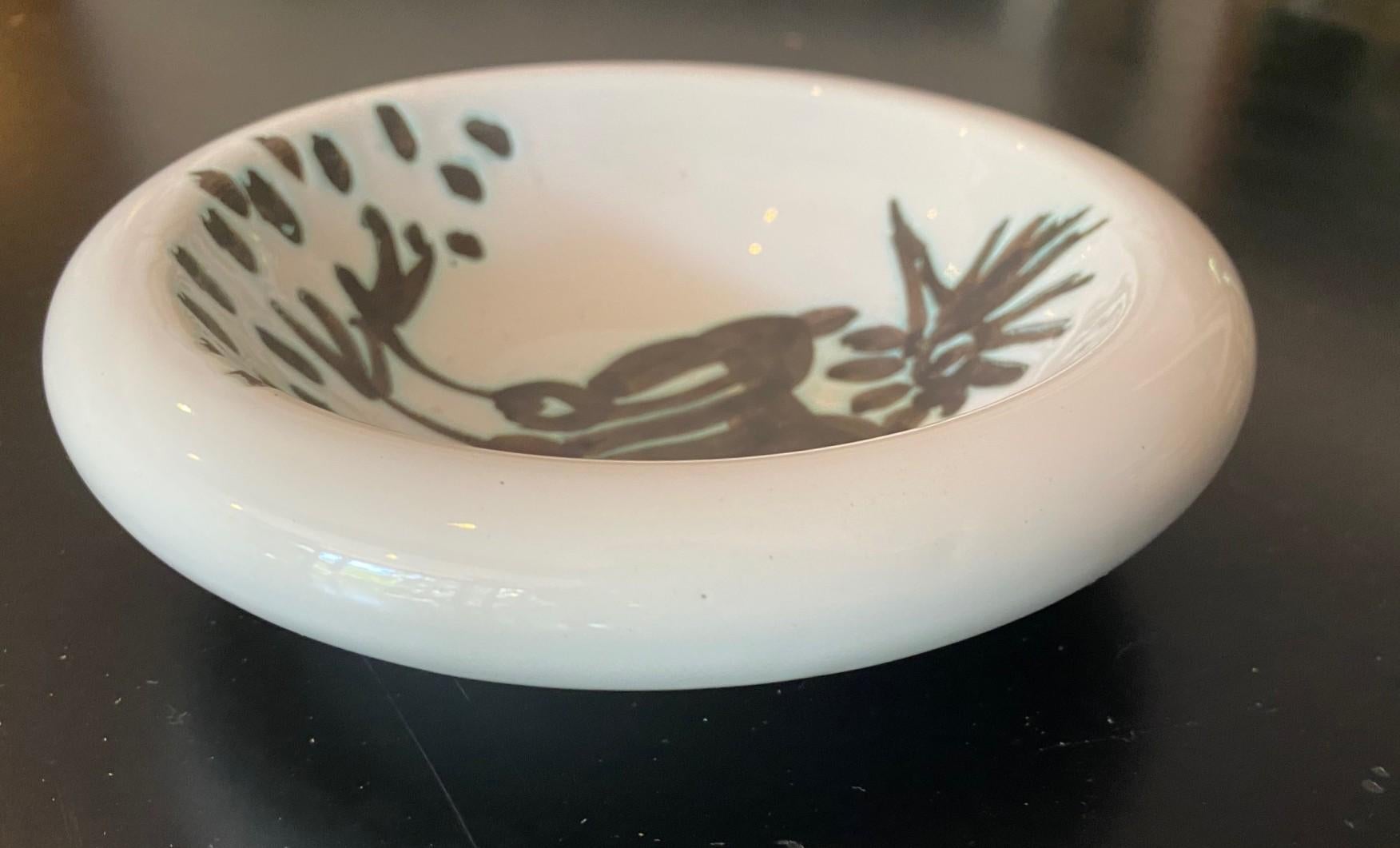 Glazed Pablo Picasso Signed Limited Ed. Madoura Pottery Bowl Oiseau à la Huppe A.R. 173 For Sale