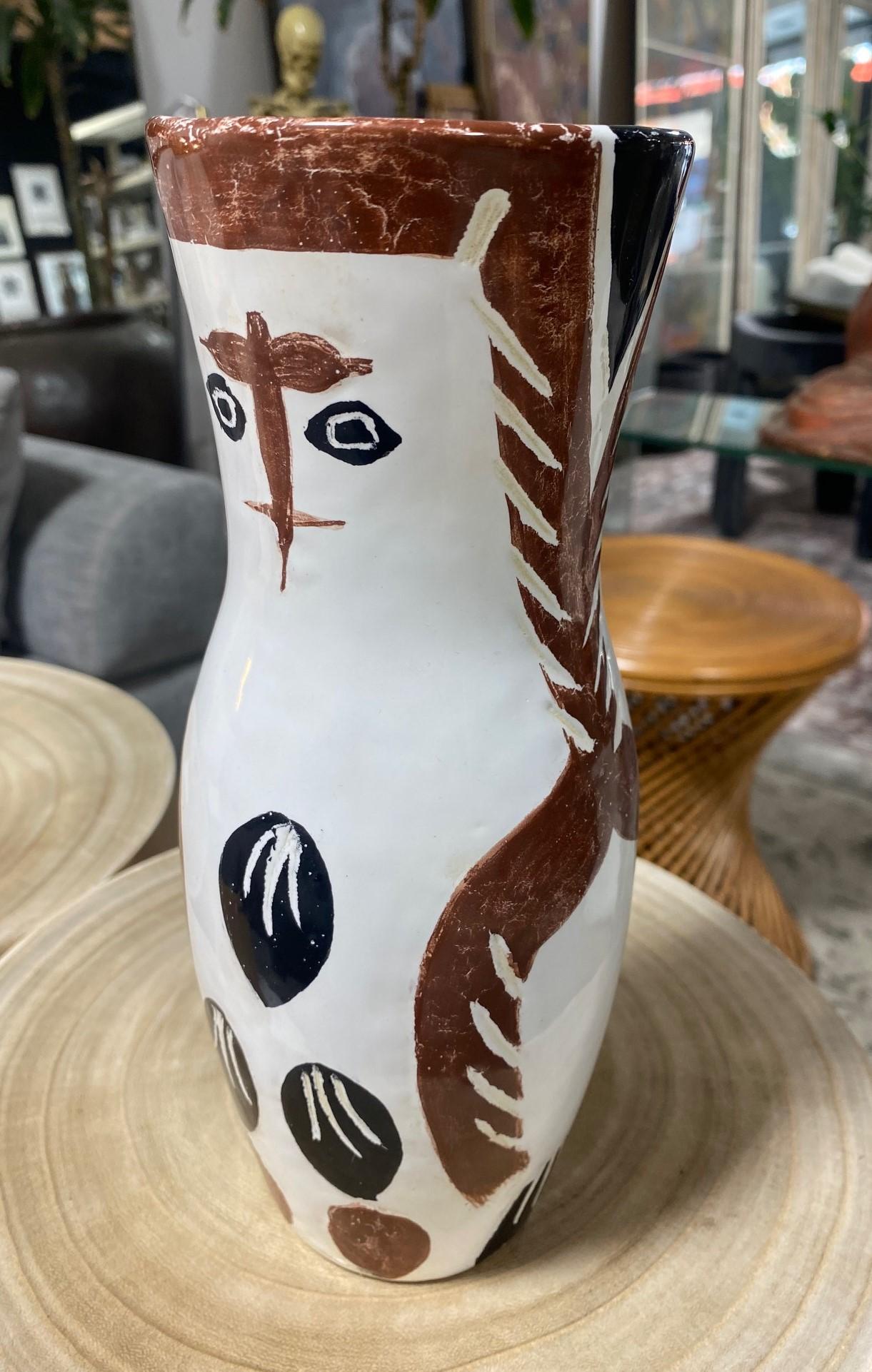 Pablo Picasso Signed Limited Madoura Pottery Chouetton Owl Vase A.R. 135, 1952 For Sale 1