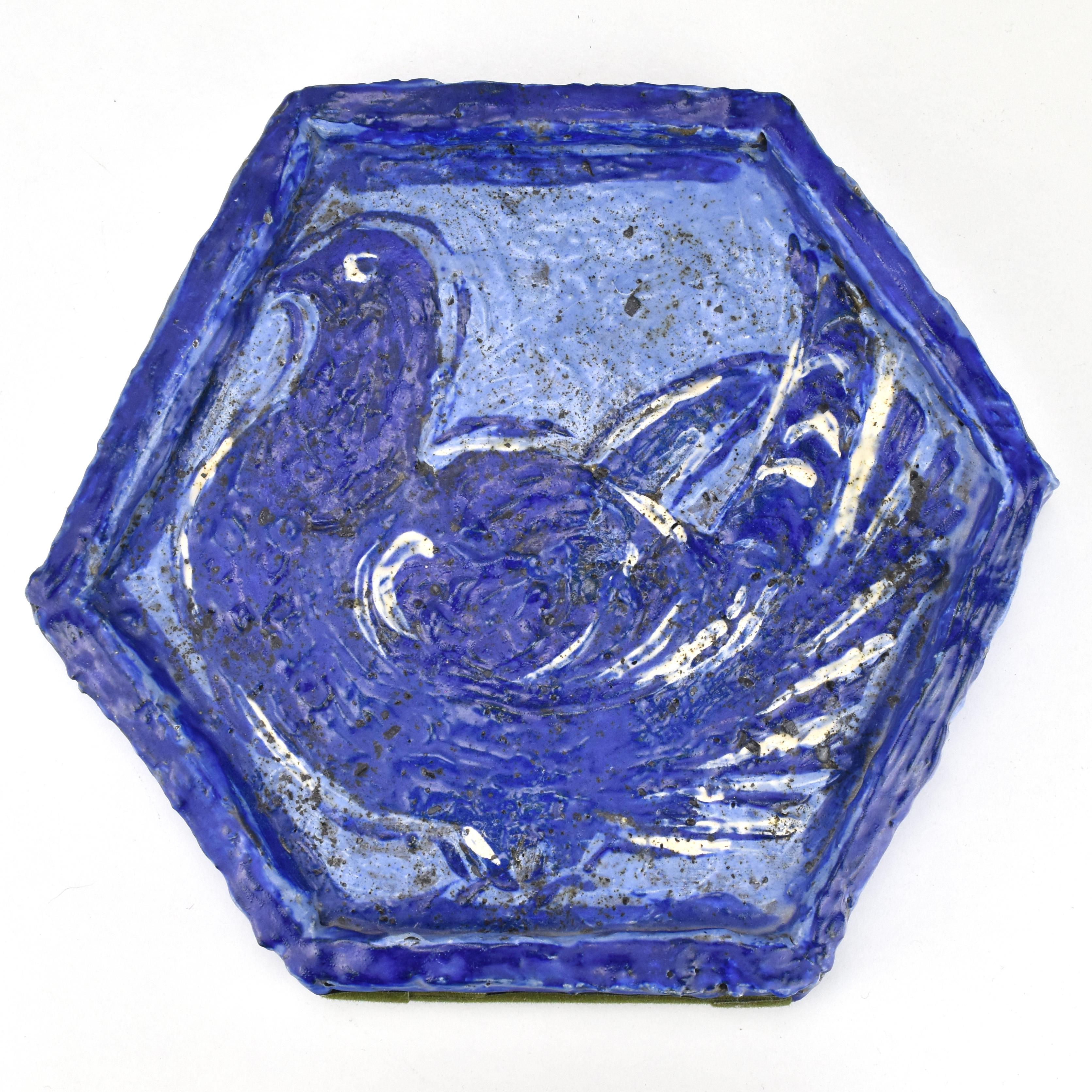 Hand-Crafted Pablo Picasso Style Stoneware Wall Hanging Tile decorated with a Dove For Sale
