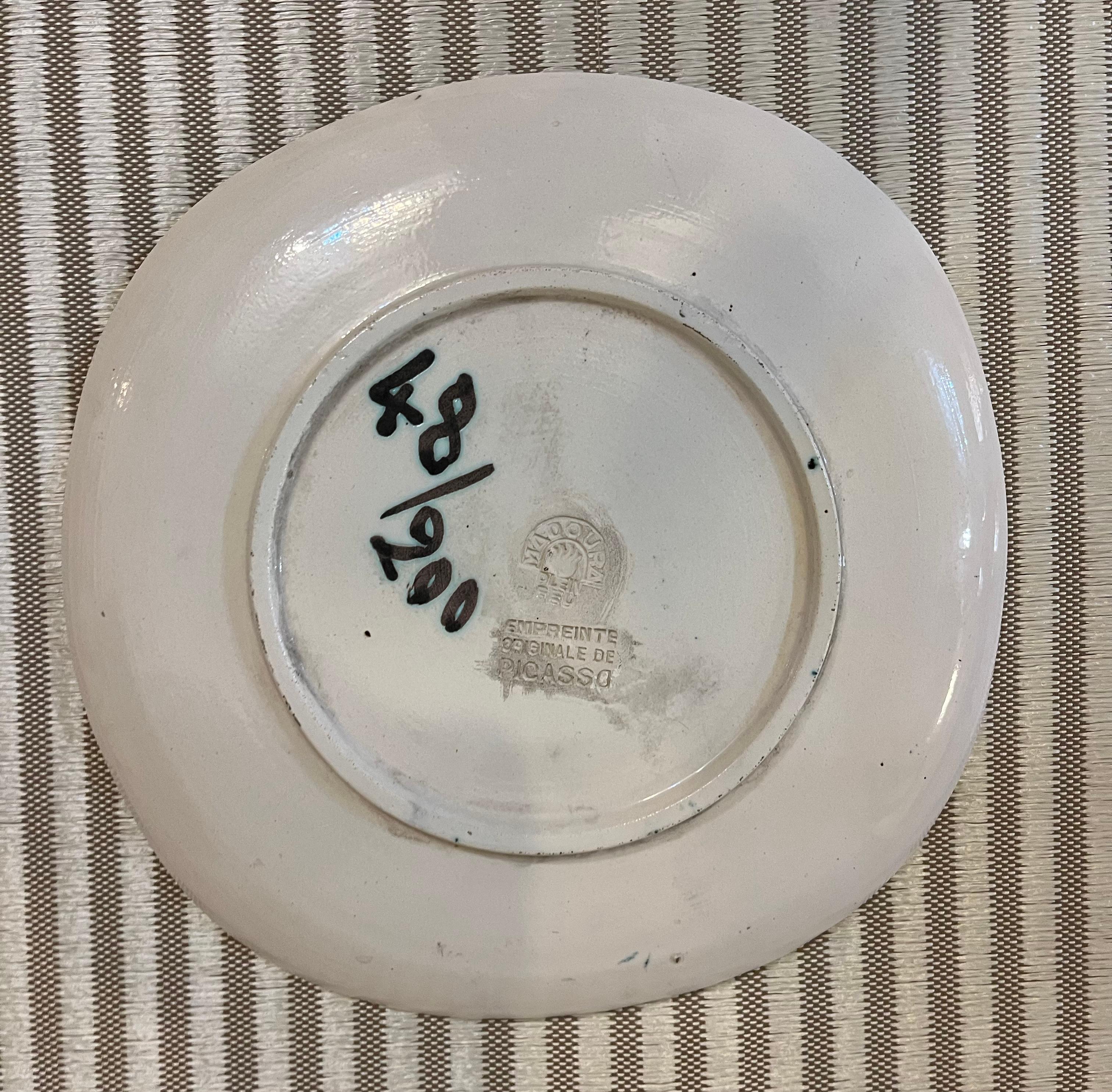 Pablo Picasso, Tête de chèvre de profil, 1950, Assiette ronde/carré. 2