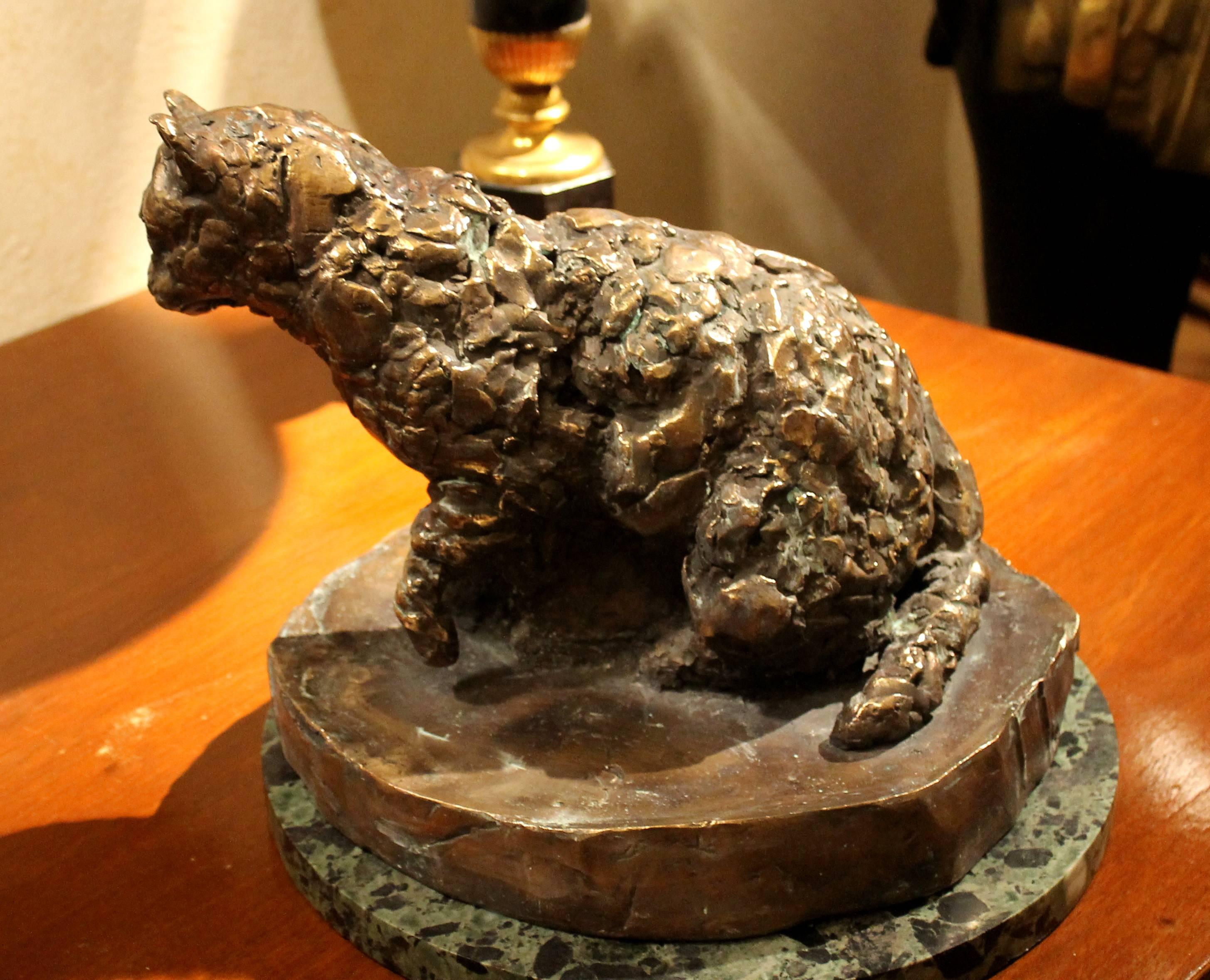 Contemporary Pablo Simunovic, Lost Wax Casting Bronze Sculpture of a Cat on a Round Base