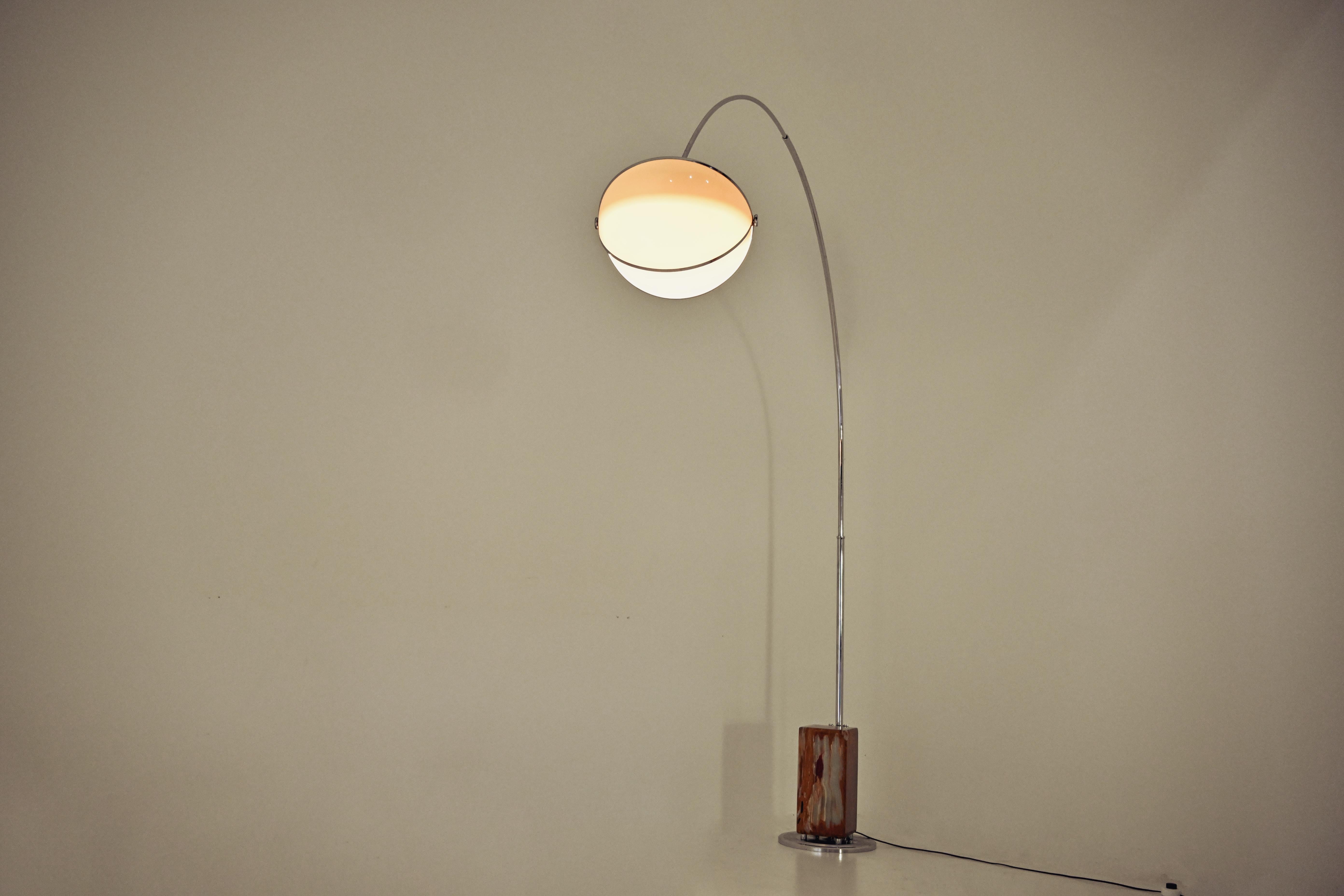 Lampadaire Arco « Pac-Man » de Superstudio pour Poltronova, 1970 Bon état - En vente à bruxelles, BE