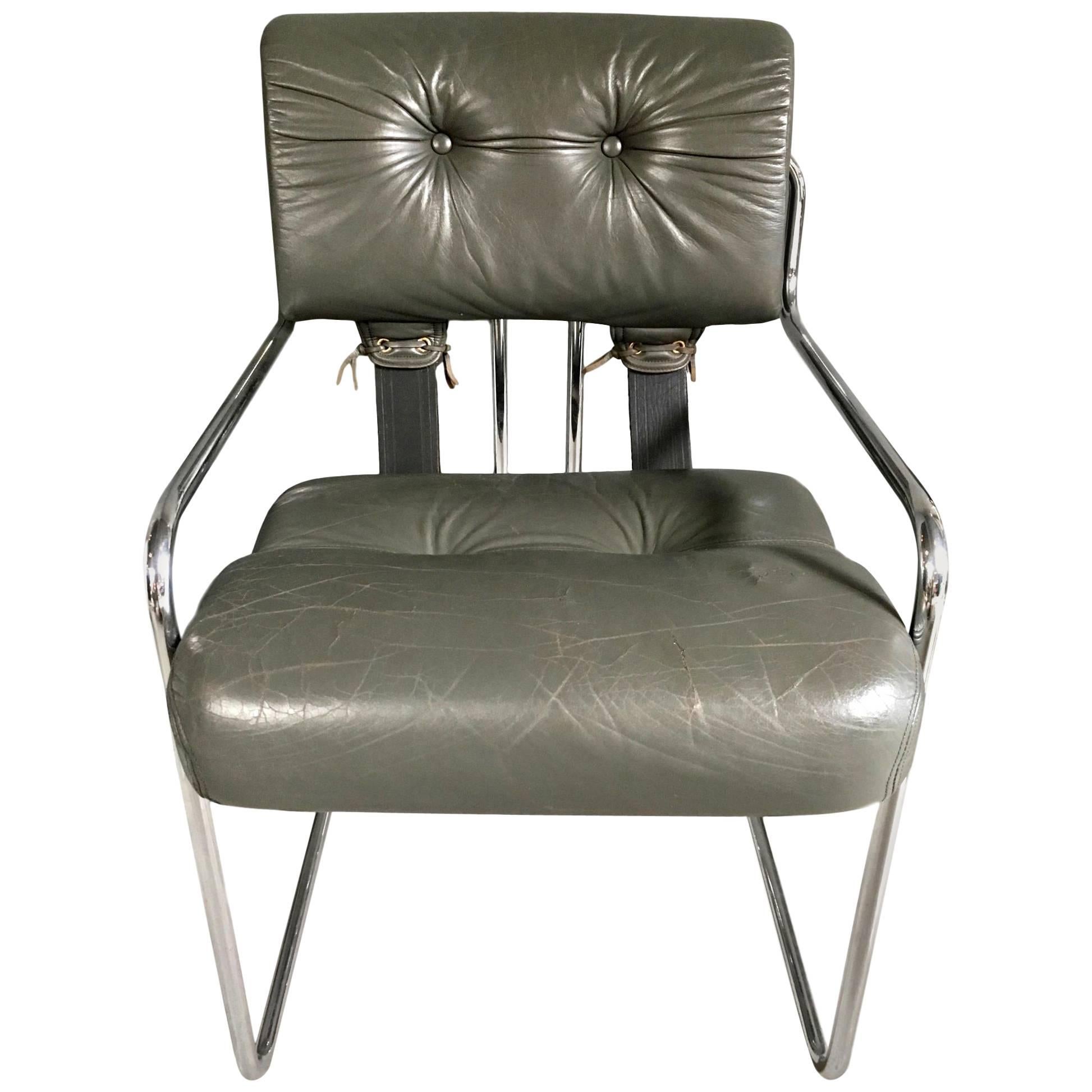 Pace Chair in Grey Leather by Guido Faleschini
