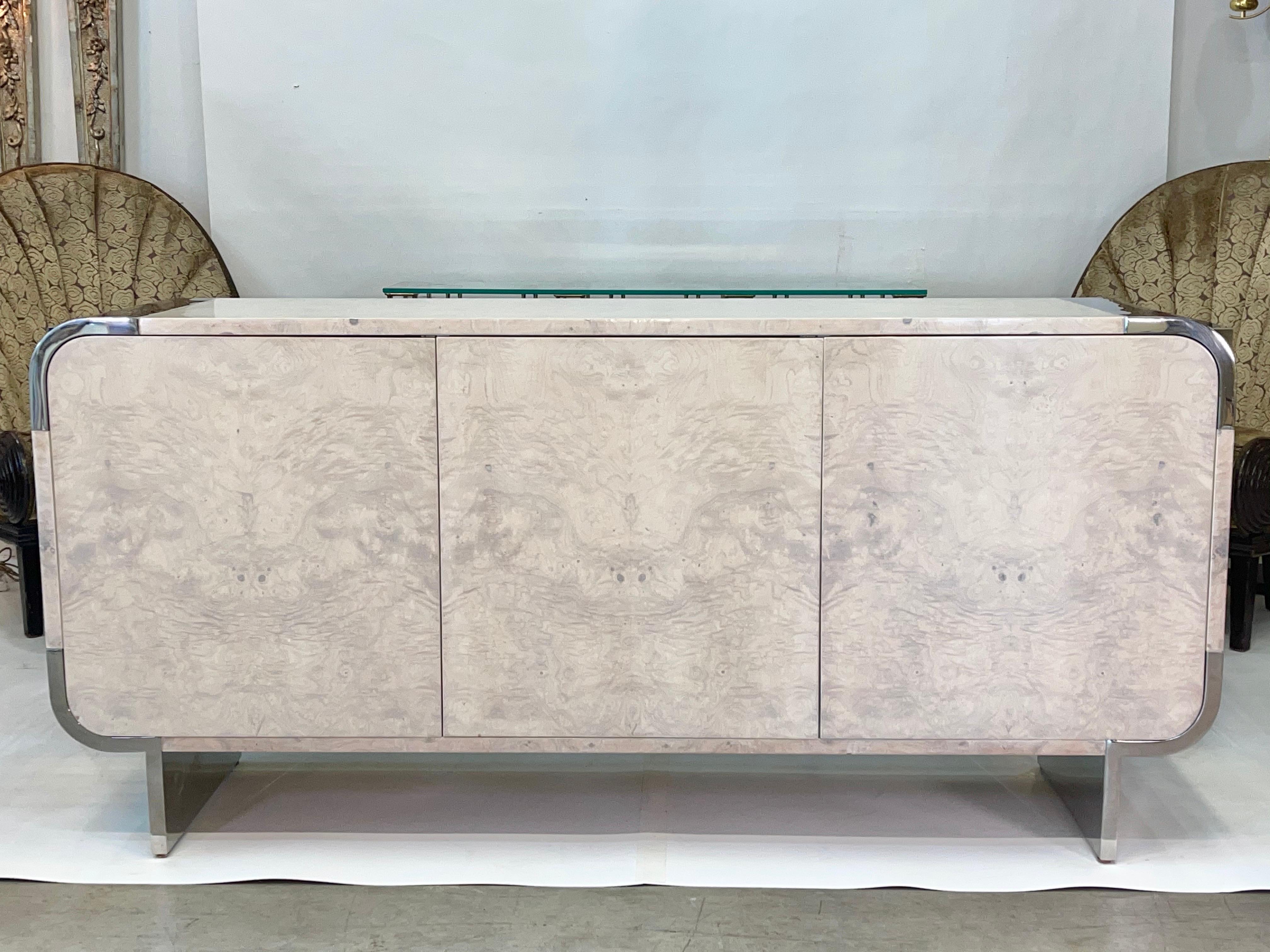 Impressive custom finish bleached burl credenza by Irving M. Rosen for the Pace Collection, 1974, with mirror polished steel radial corners and legs (7