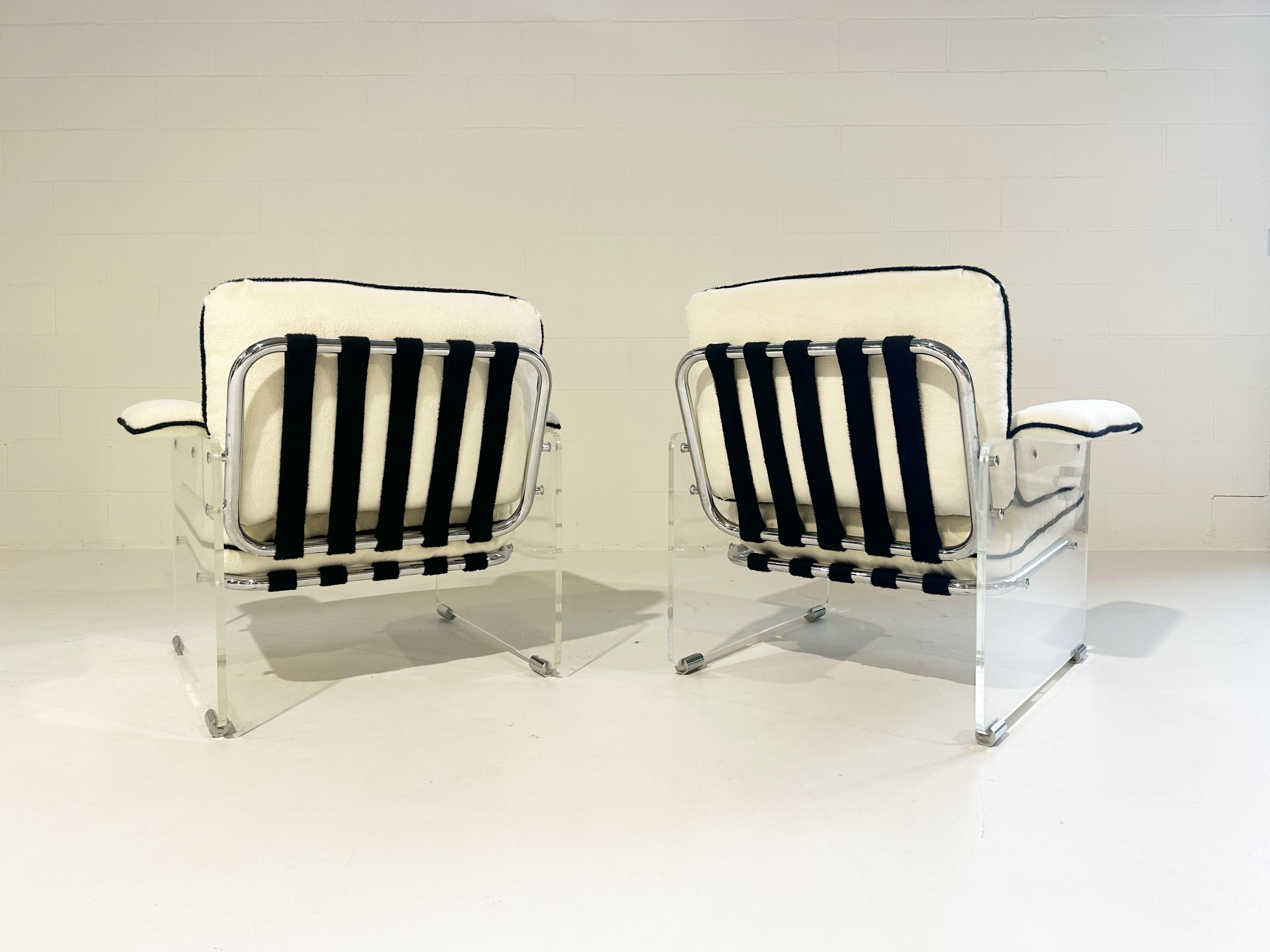 Pace Collection Argenta Lucite Chairs in Inata Alpaca Fabric, pair In Good Condition For Sale In SAINT LOUIS, MO