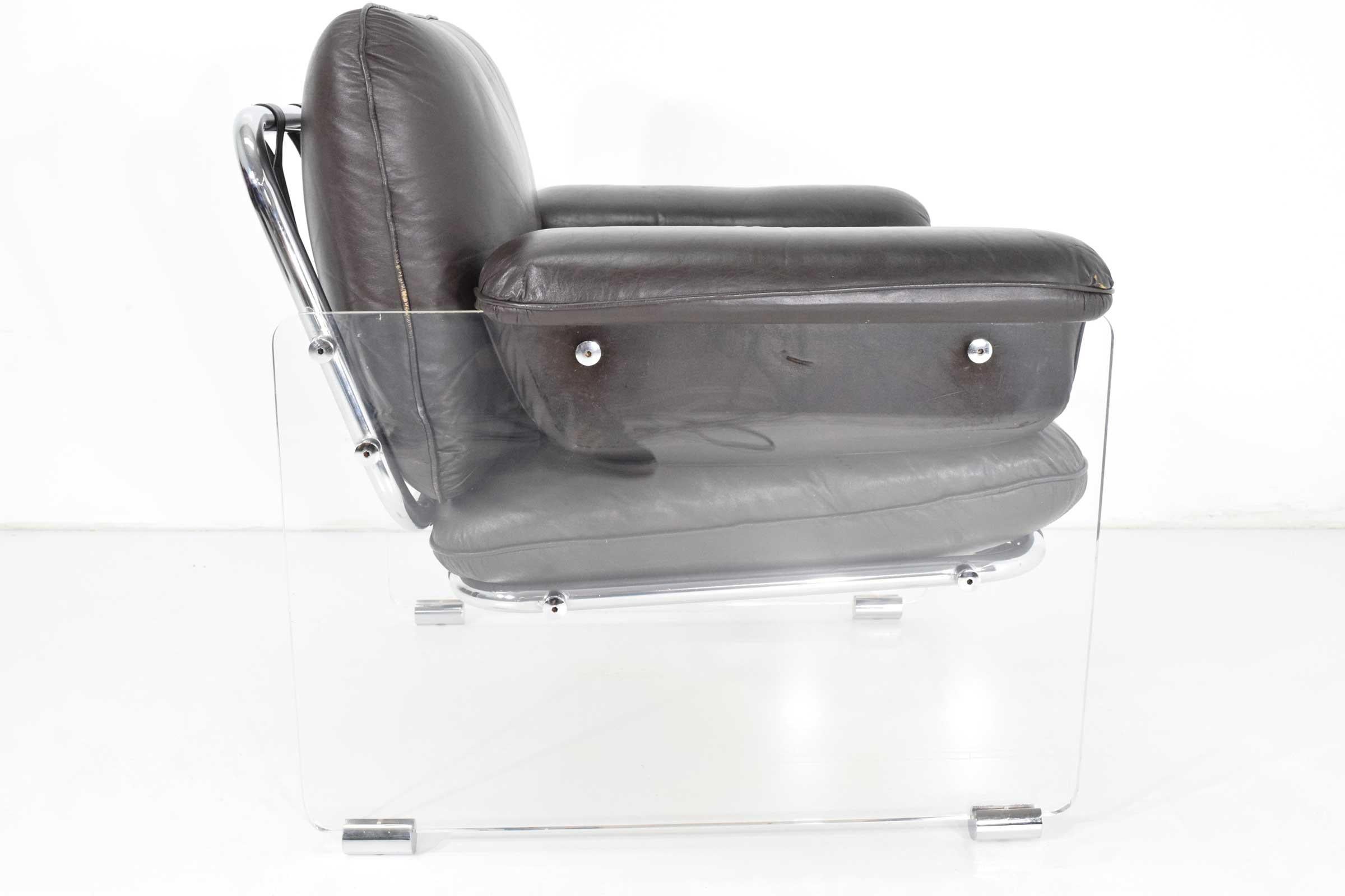 Pace Collection Argenta Lucite Lounge Chair In Good Condition In Dallas, TX