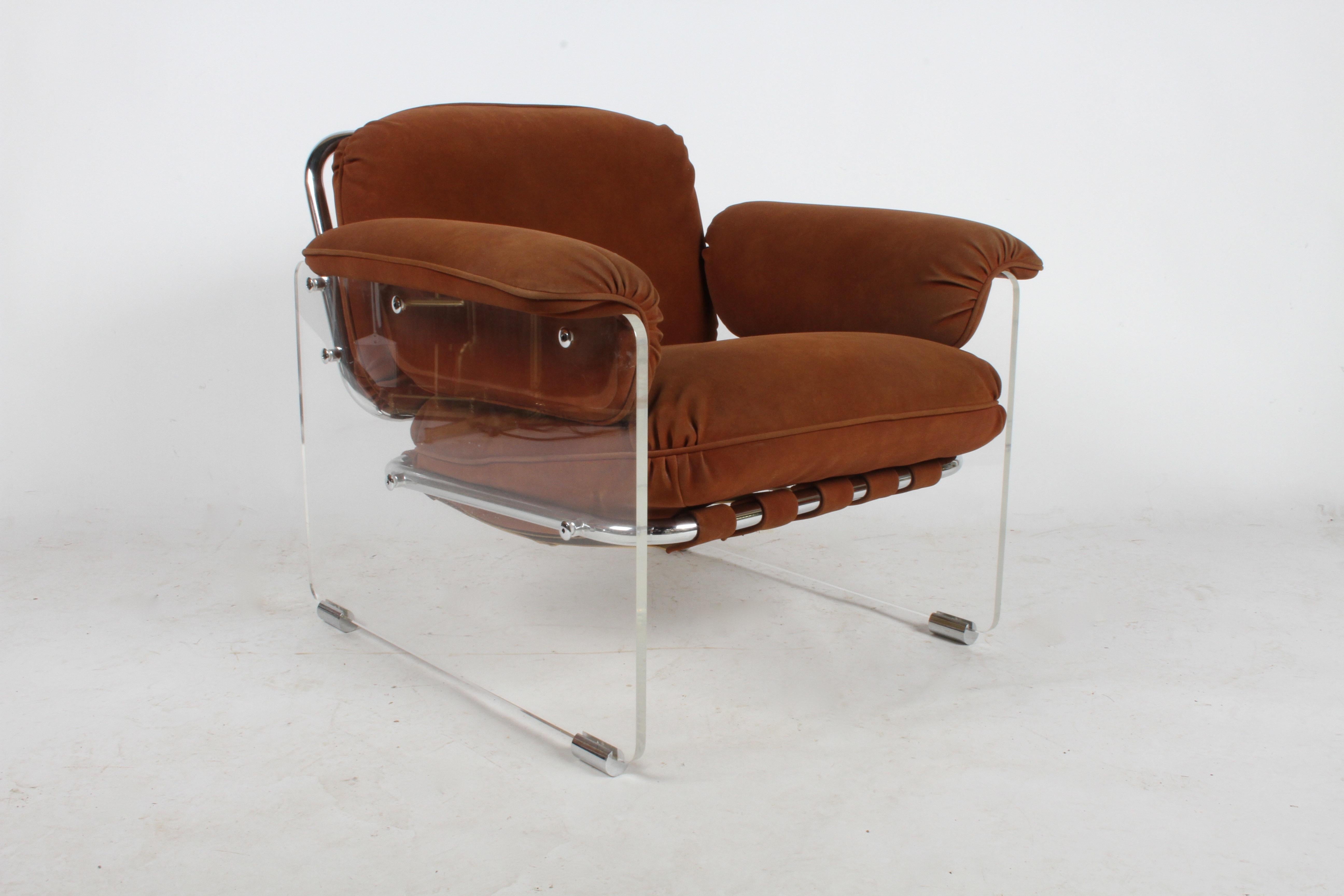 Pace Collection Argenta Lucite Lounge Chairs, circa 1970s In Good Condition In St. Louis, MO