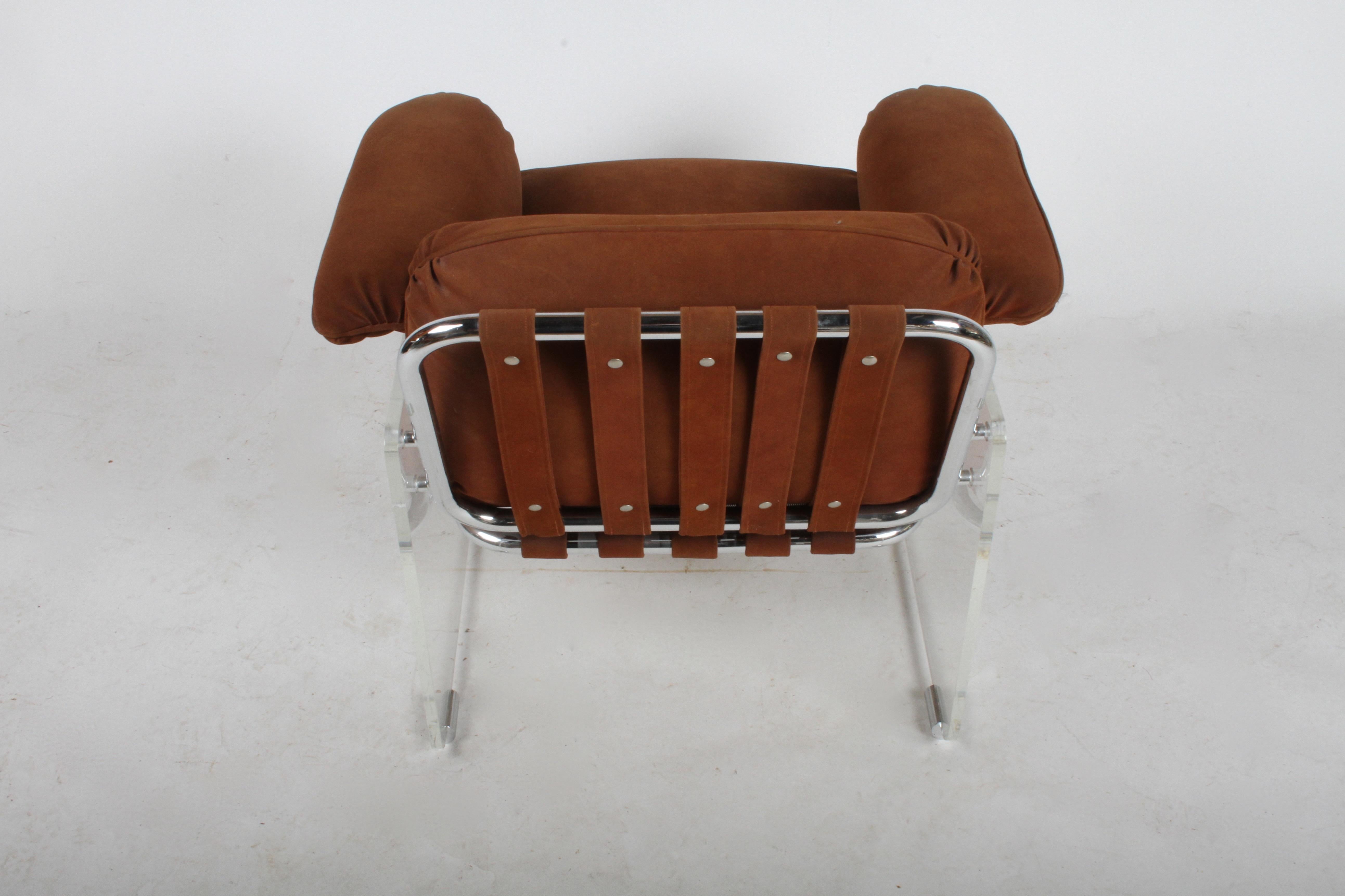 Pace Collection Argenta Lucite Lounge Chairs, circa 1970s 1
