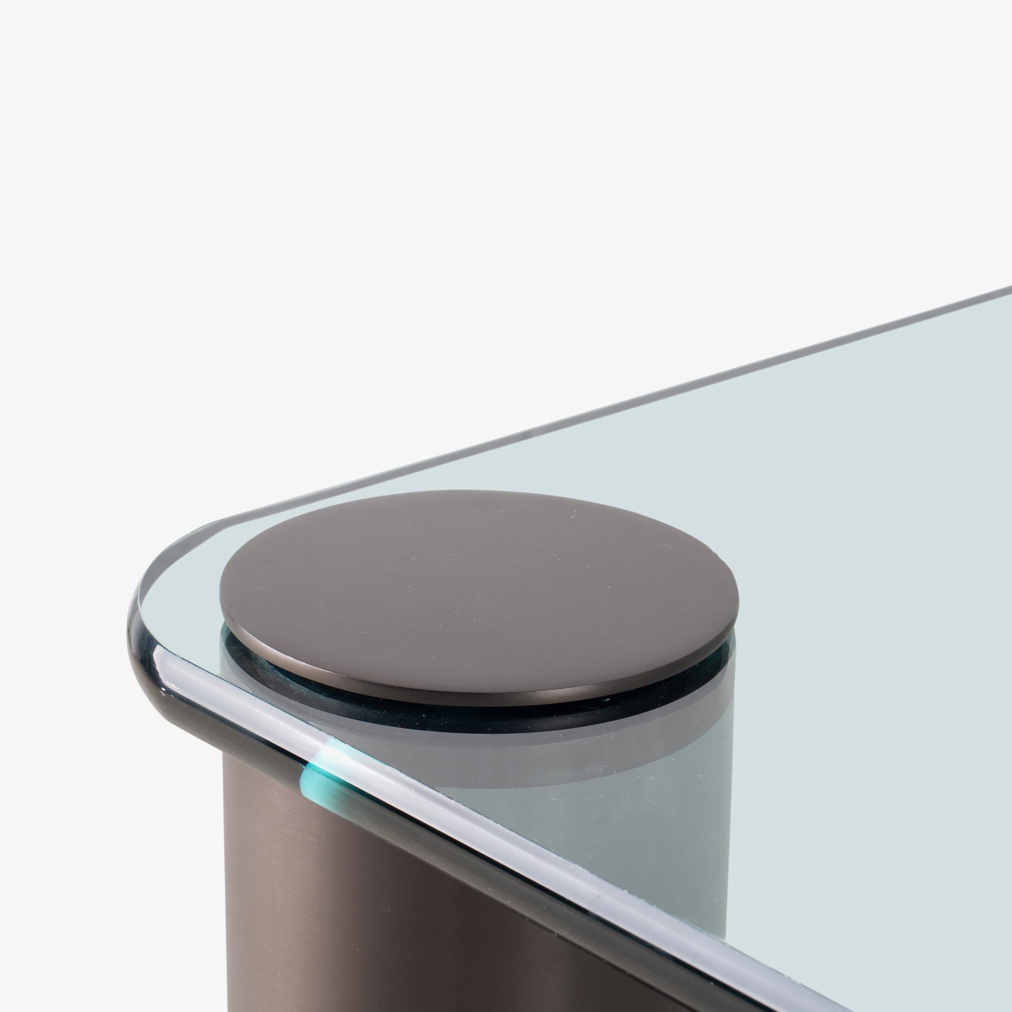Fin du 20e siècle Table Cocktail Collection Pace en bronze brossé par Leon Rosen en vente