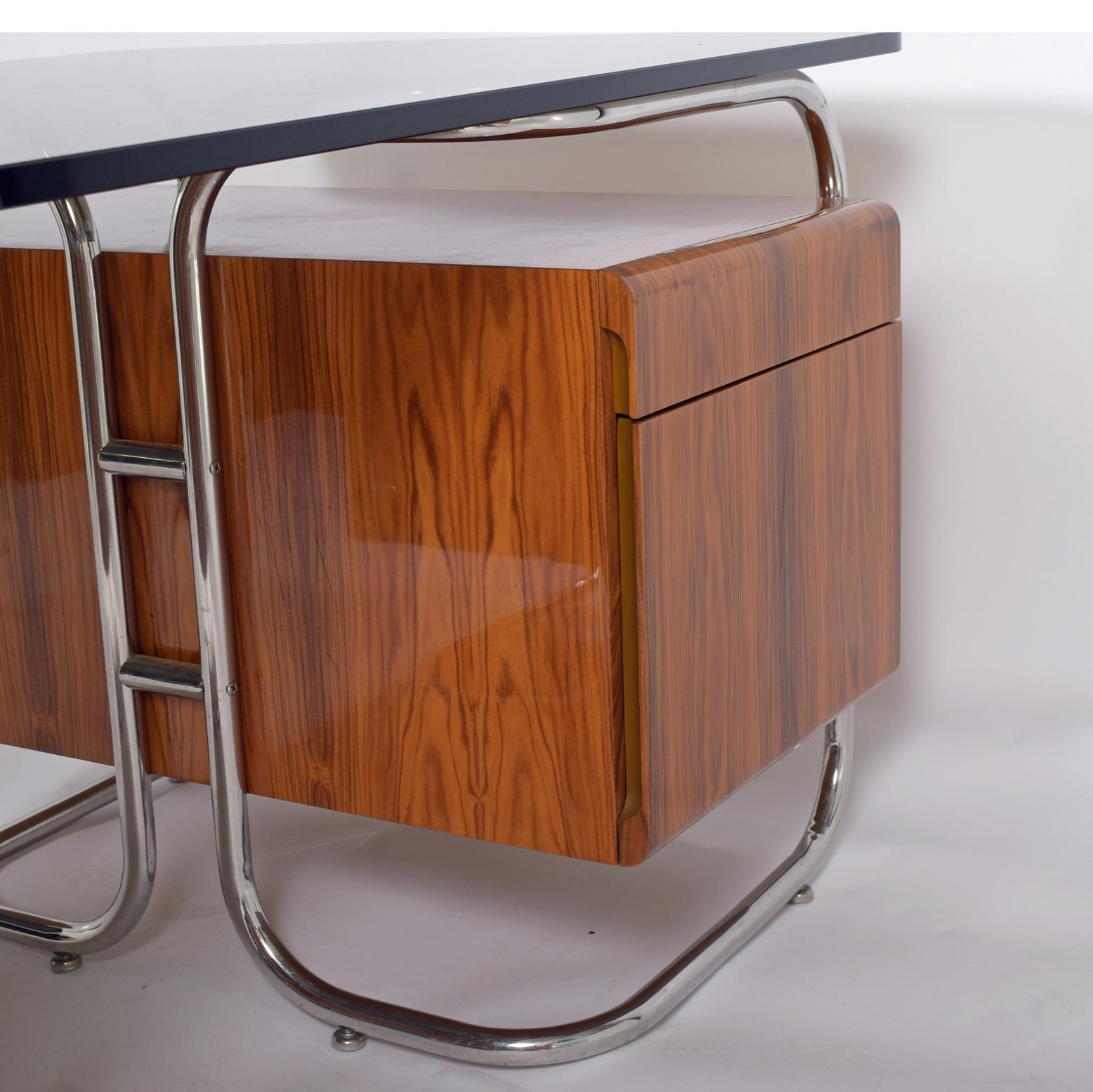 Hardwood Pace Collection Executive Desk A Leon Rosen Design