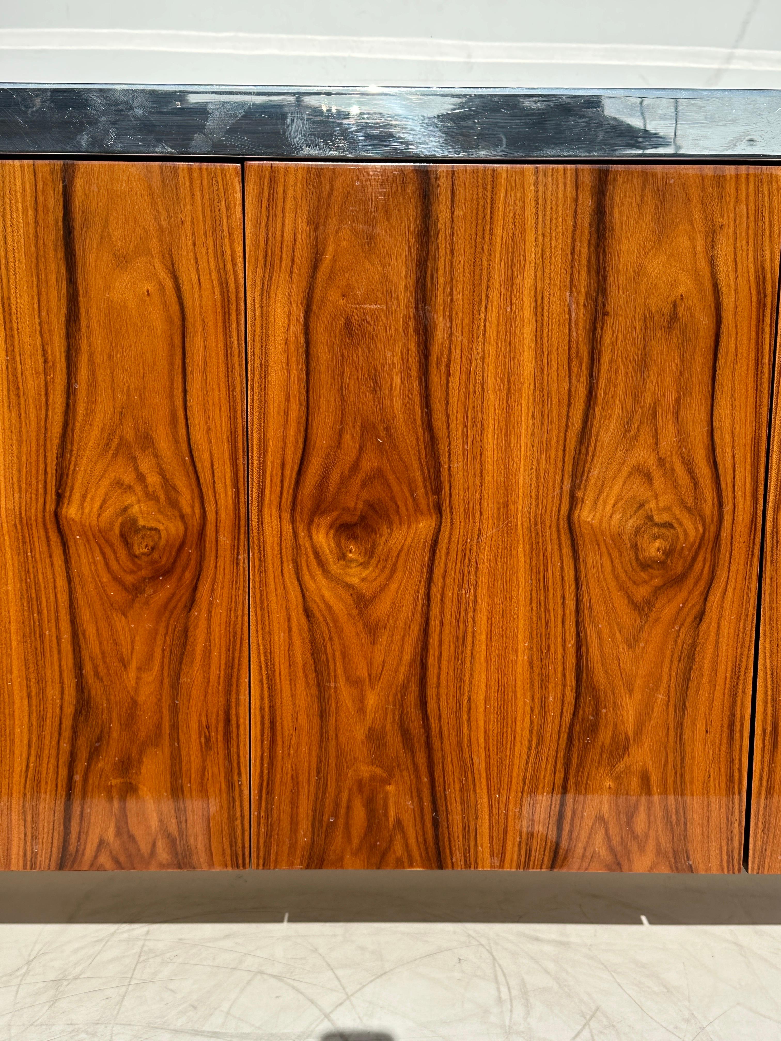 Americano Pace Collection Credenza in legno di koa hawaiano in vendita