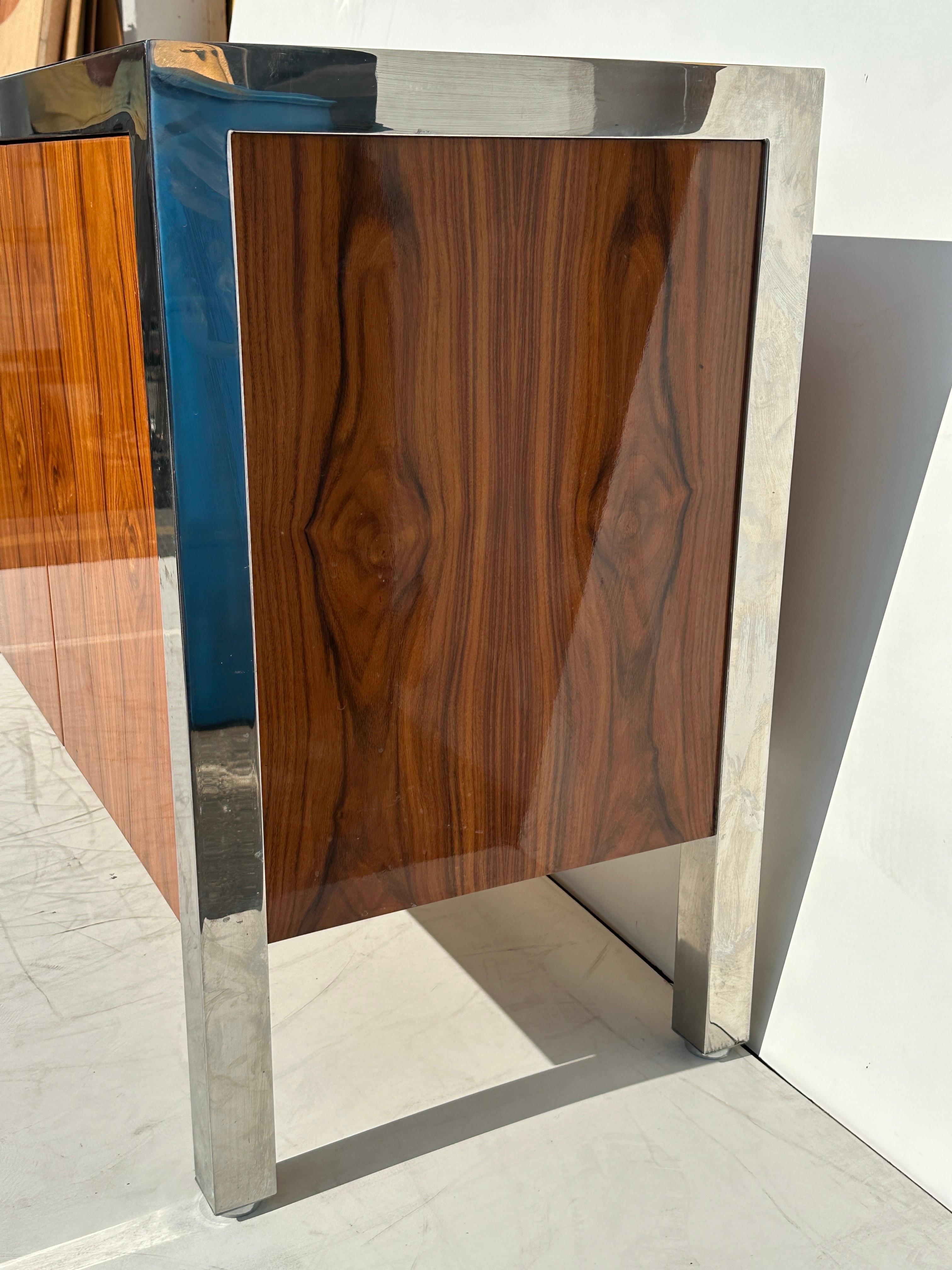 Cromo Pace Collection Credenza in legno di koa hawaiano in vendita