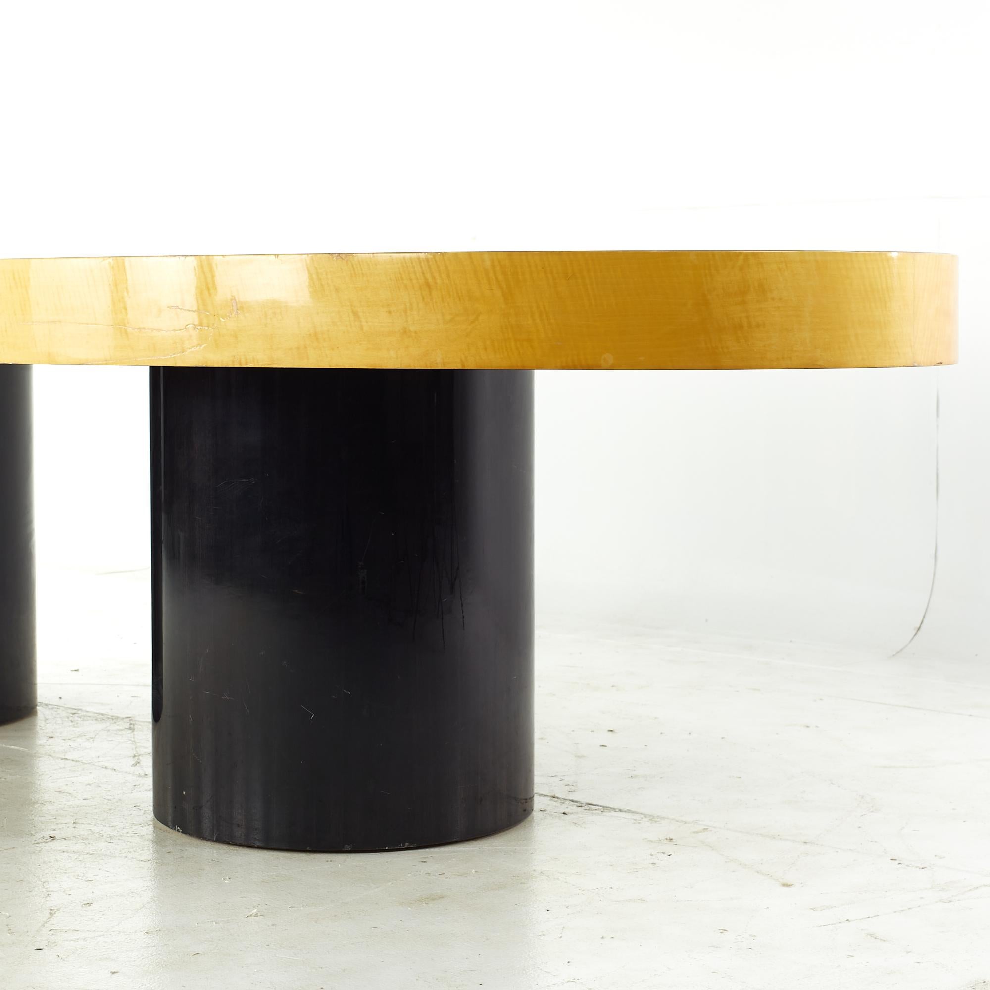 Pace Collection Midcentury Burlwood and Black Lacquer Dining Table In Good Condition For Sale In Countryside, IL
