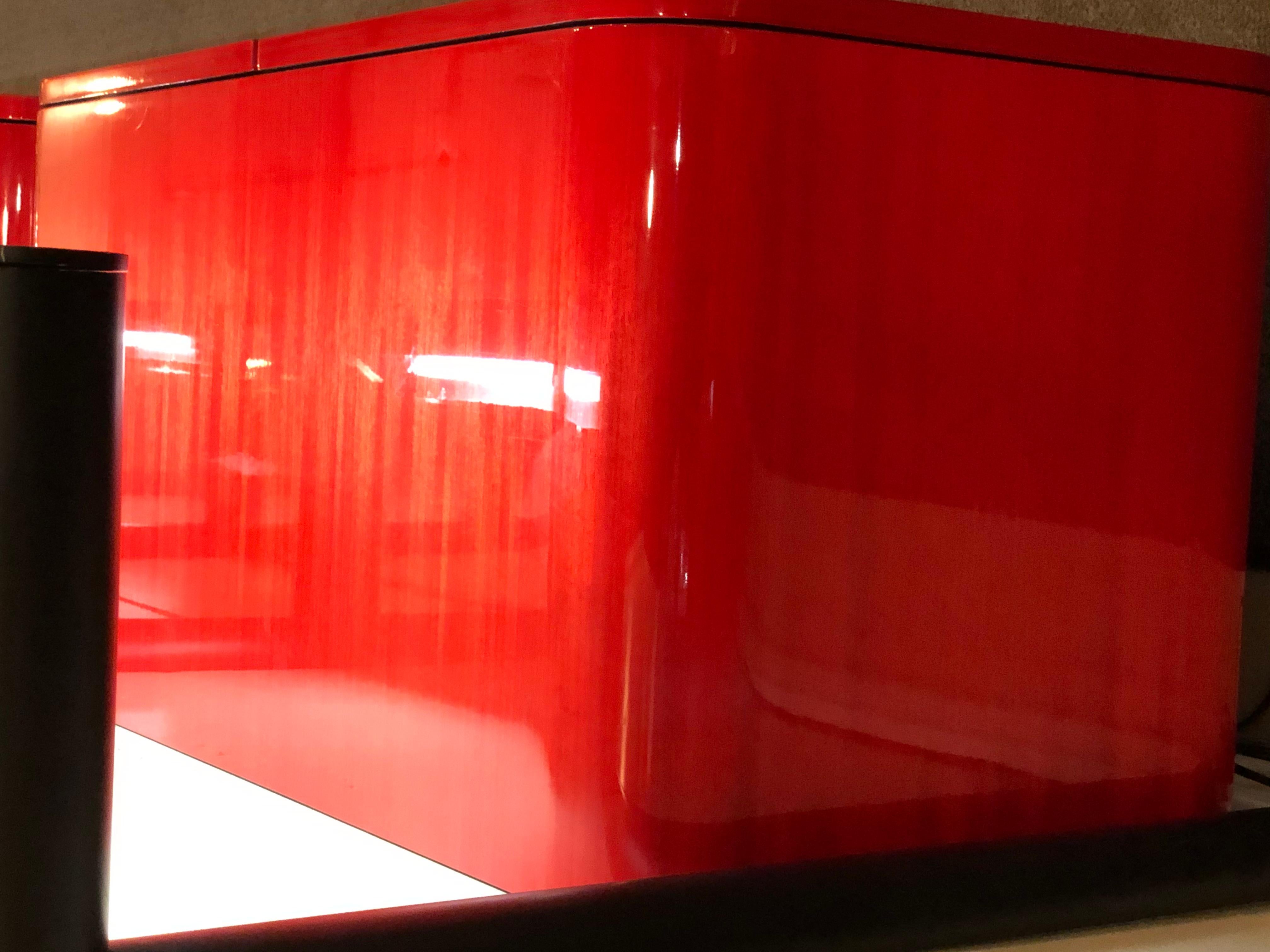 Janet Schwietzer, Pace, Modern Obra Bookshelf, Red Lacquer, Steel, glass, 1990s For Sale 11
