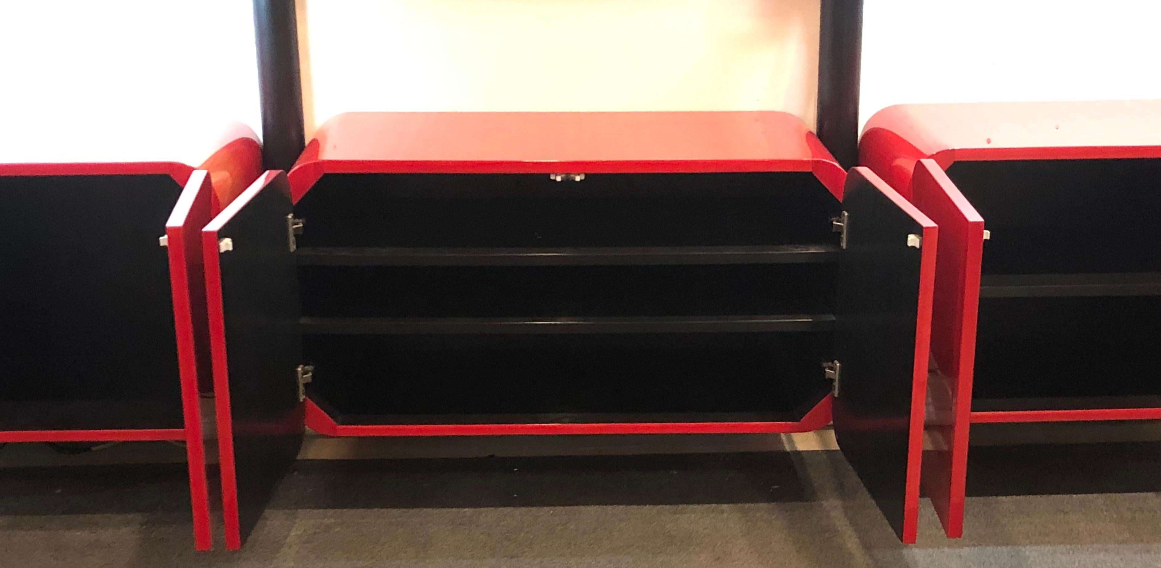 Janet Schwietzer, Pace, Modern Obra Bookshelf, Red Lacquer, Steel, glass, 1990s For Sale 1