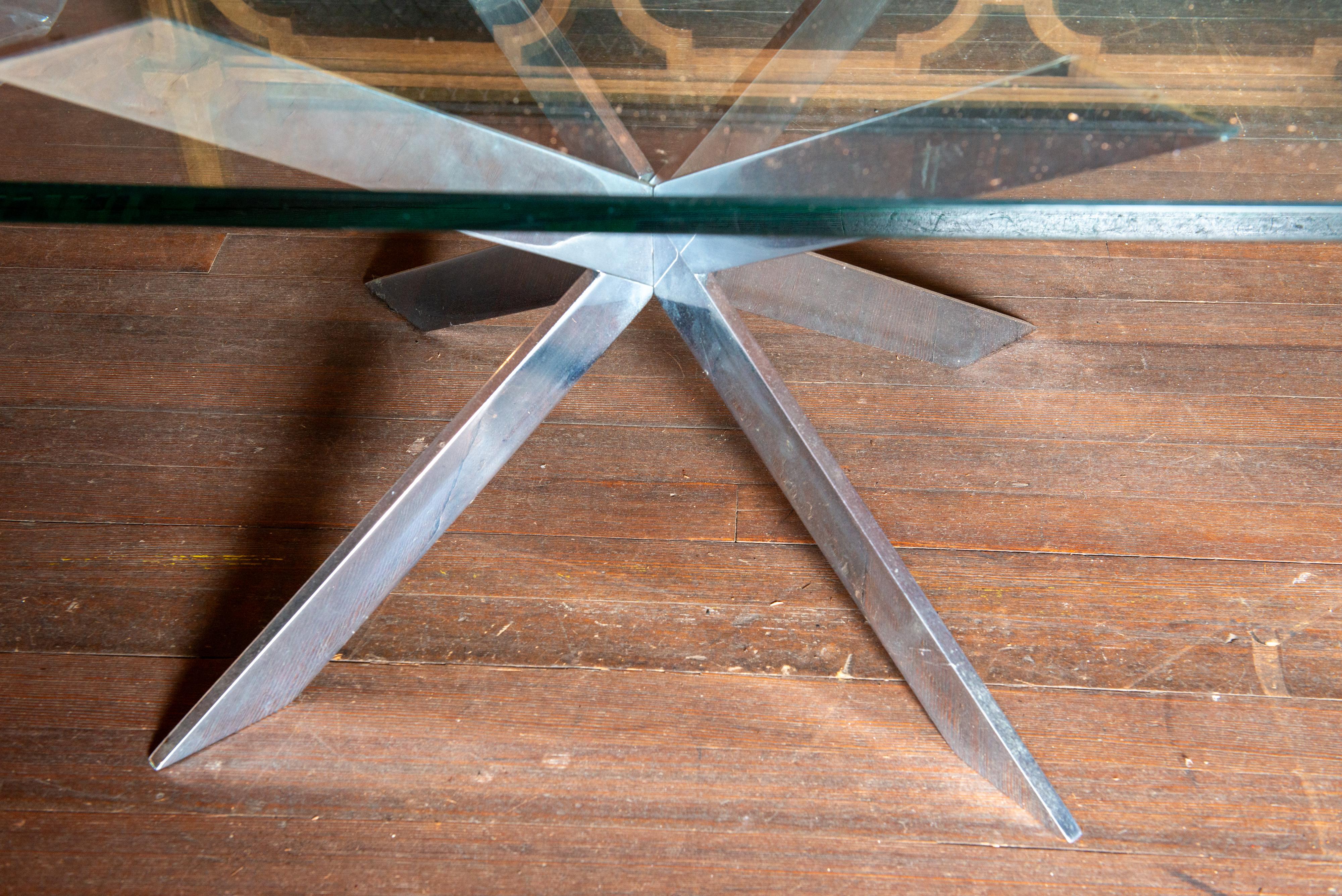 Table basse Pace Double X chromée avec plateau en verre en vente 1
