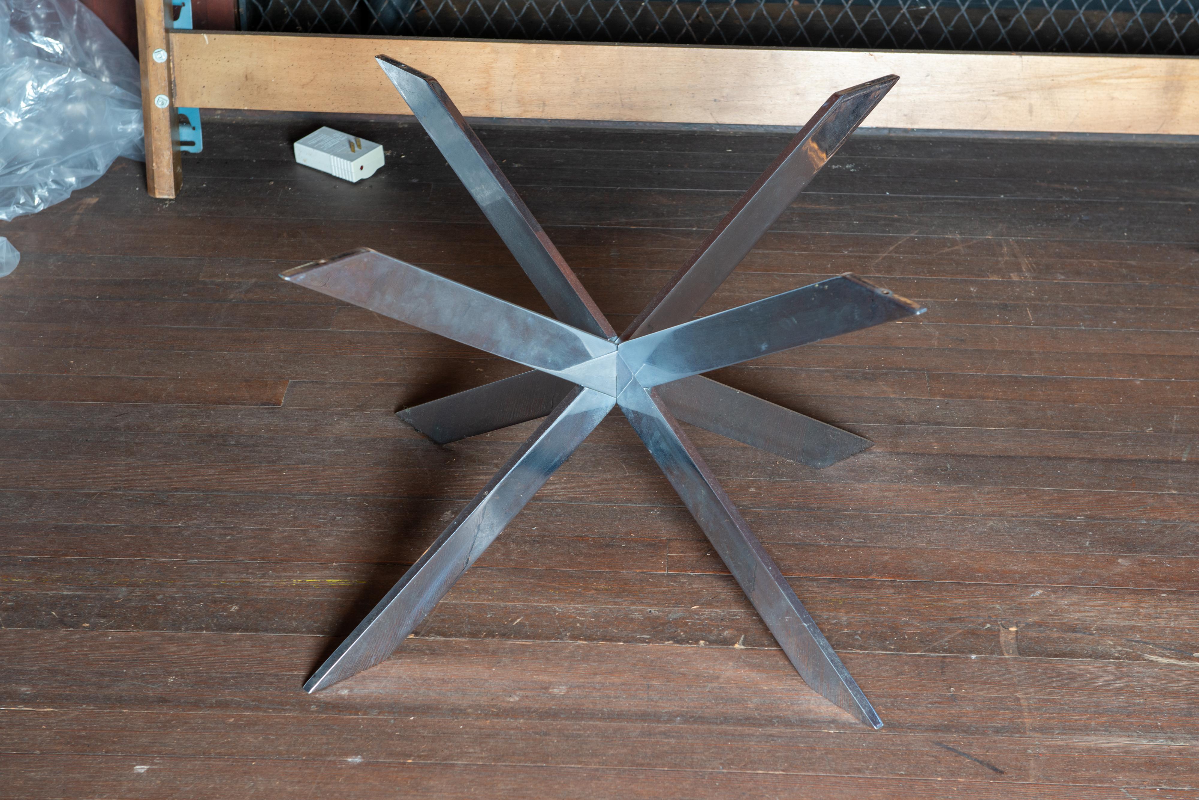 Table basse Pace Double X chromée avec plateau en verre en vente 2