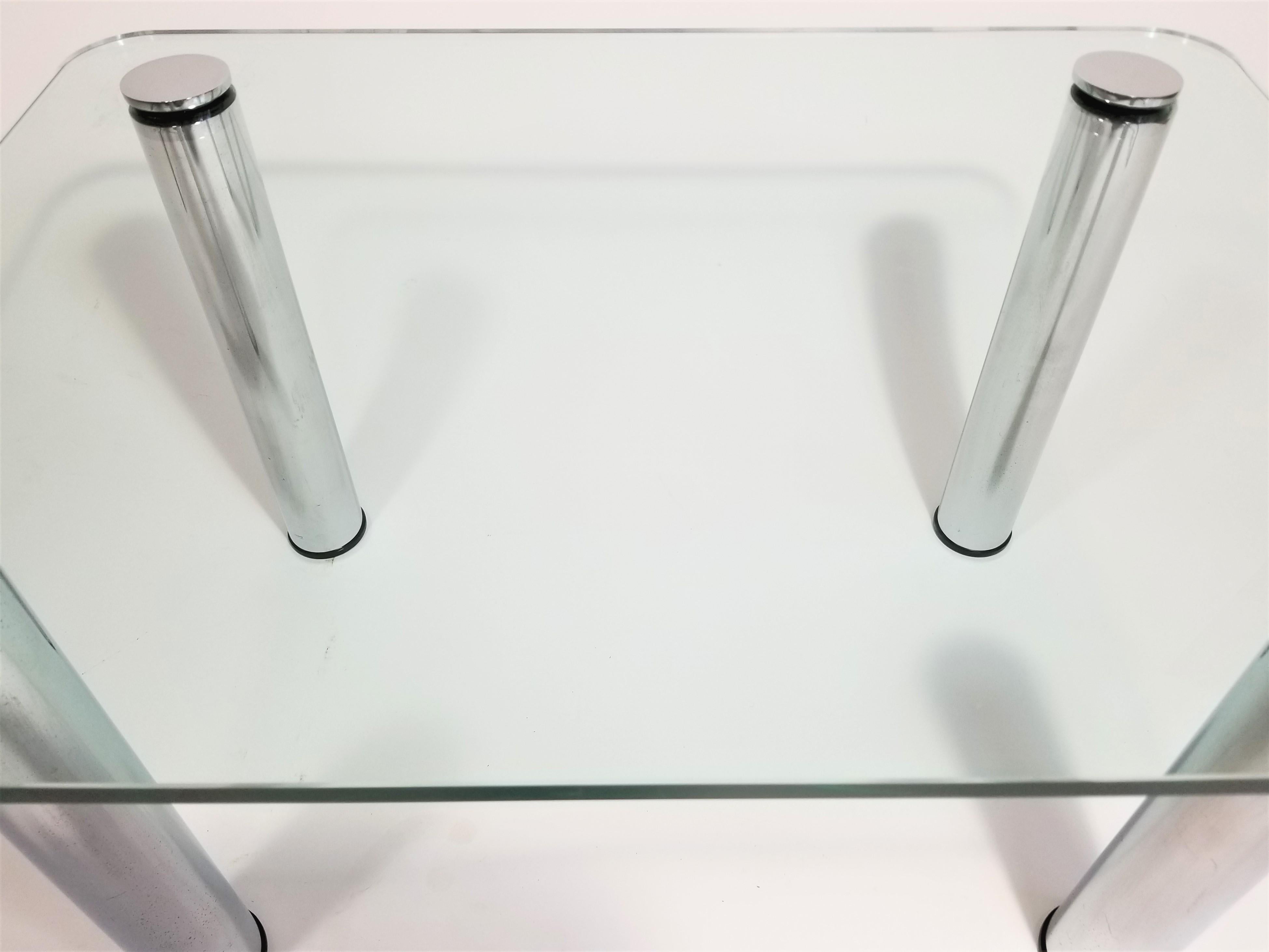 Pace Glass and Chrome Midcentury End Table or Coffee Table In Excellent Condition For Sale In New York, NY