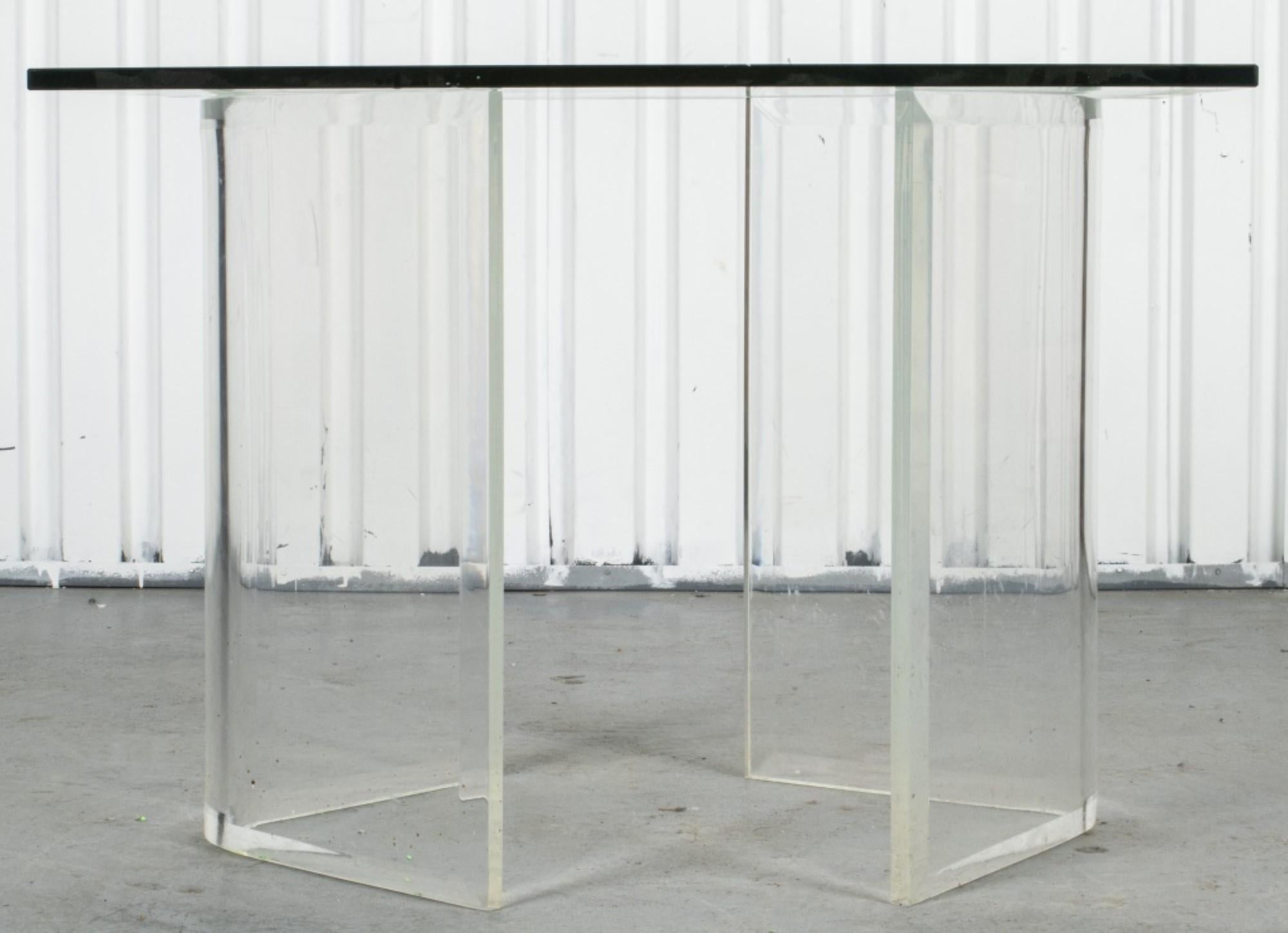 20ième siècle Table de salle à manger moderne en verre et lucite style Pace en vente
