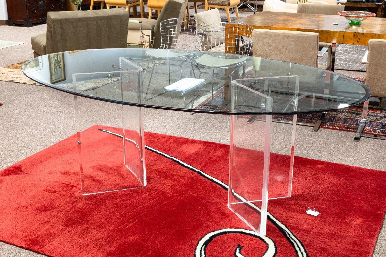 Pace Oval Glass and Lucite Contemporary Modern Dining Table In Good Condition For Sale In Keego Harbor, MI