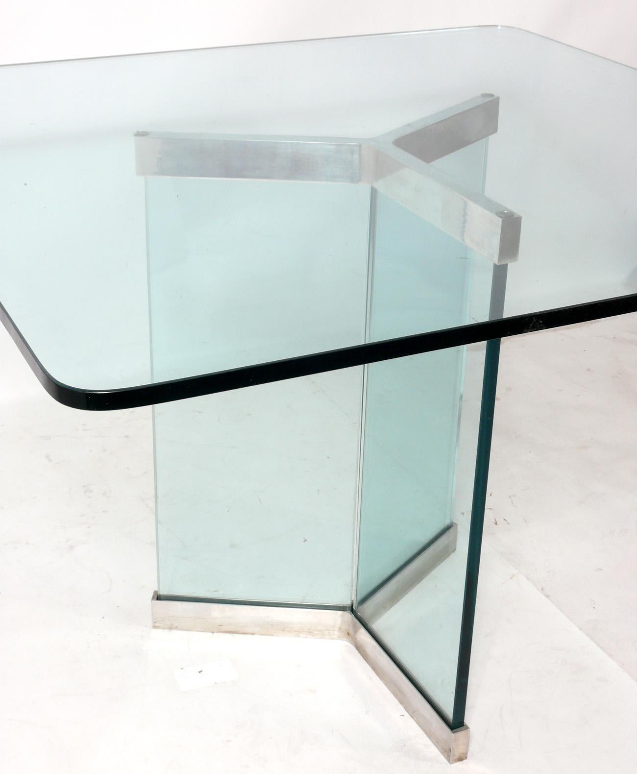 Mid-Century Modern Pace Stainless Steel and Thick Glass Modern Dining Table For Sale
