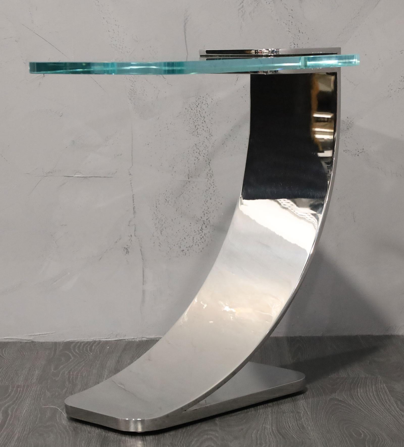 Mid-Century Modern Pace Style Cantilevered Side Table in Polished Steel with Glass Top For Sale