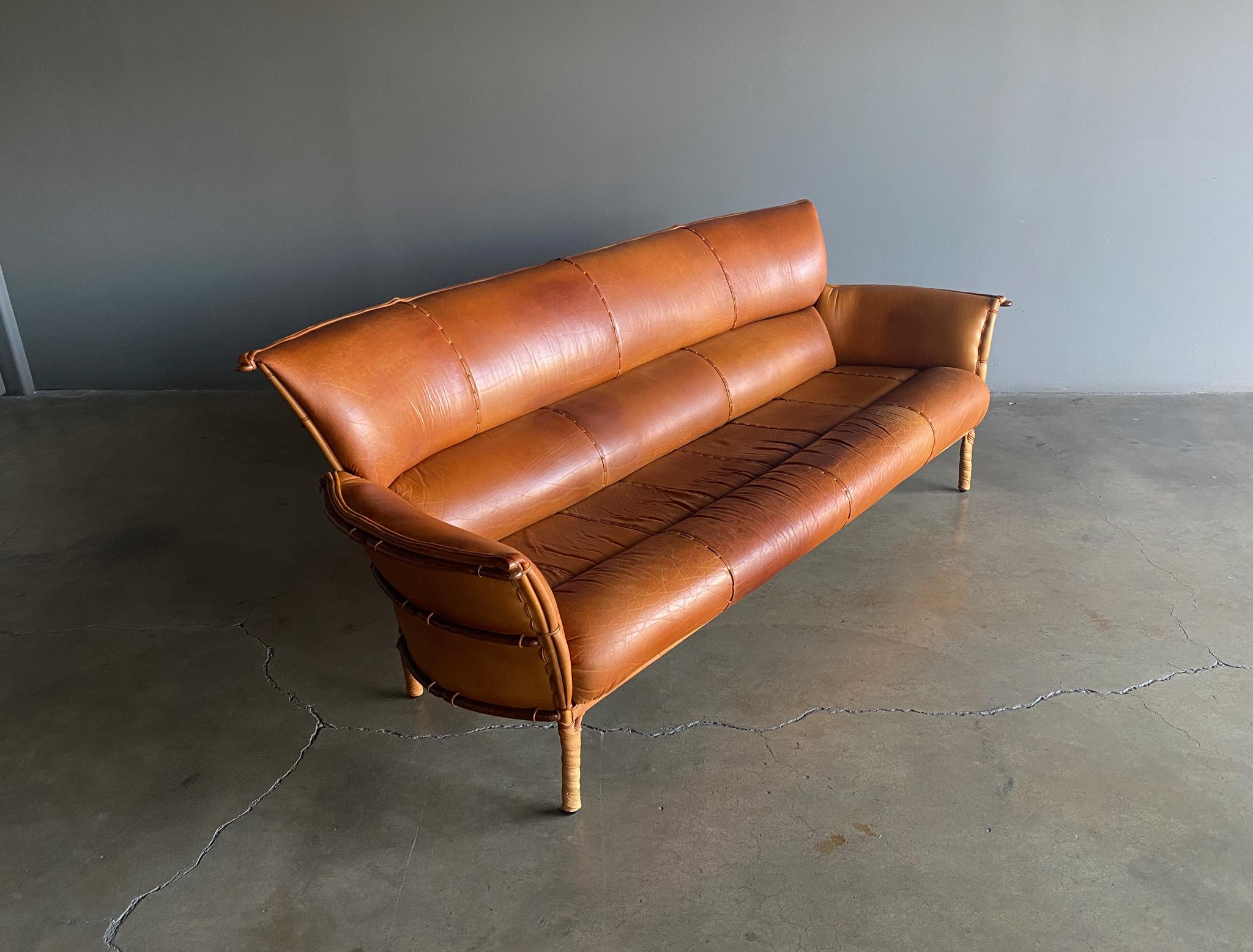 Pacific Green Cognac Leather & Palmwood Navajo Sofa, 1990's 7
