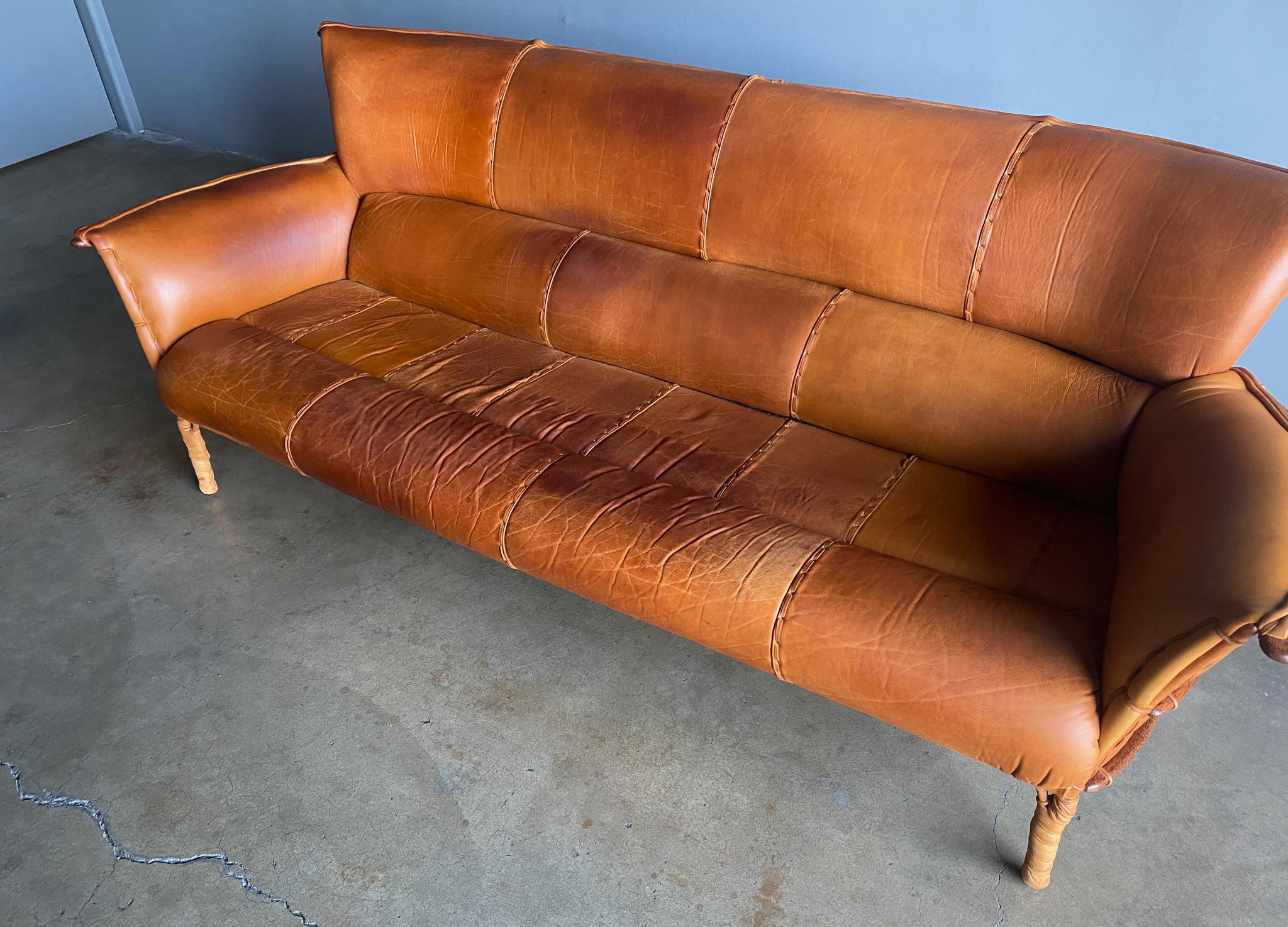 Pacific Green Cognac Leather & Palmwood Navajo Sofa, 1990's 10