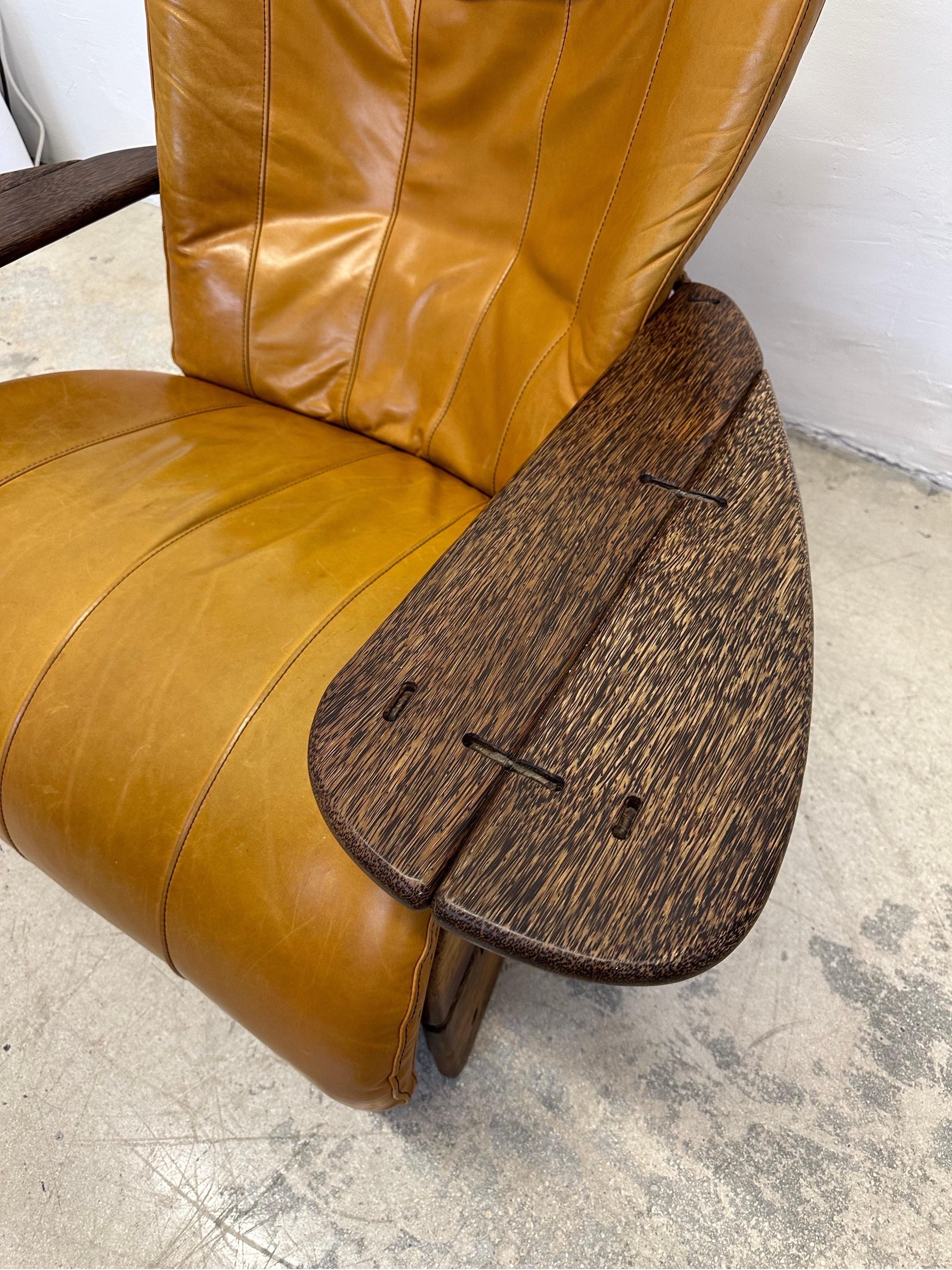 Pacific Green Havana Palmwood and Leather Lounge Chair For Sale 4