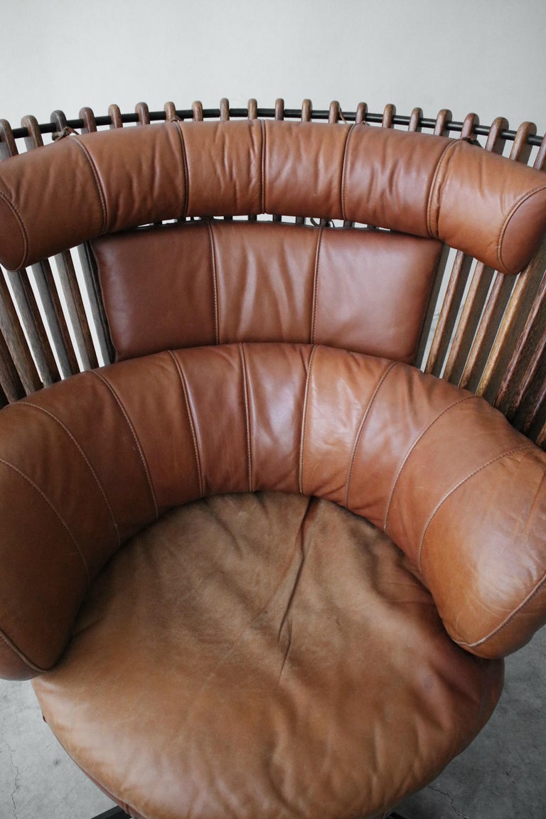 Pacific Green Tavarua Palm Wood and Leather Swivel Chair For Sale at
