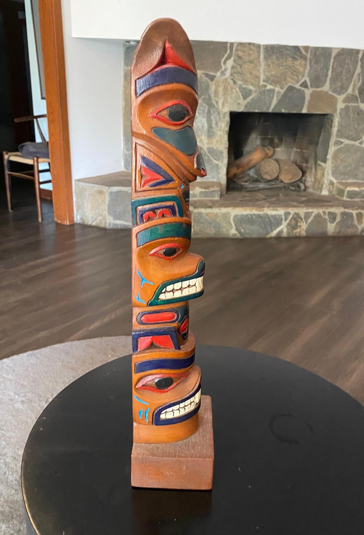 Pacific Northwest Coast Indigenous Native American Signed Wood Carved Totem Pole For Sale 2