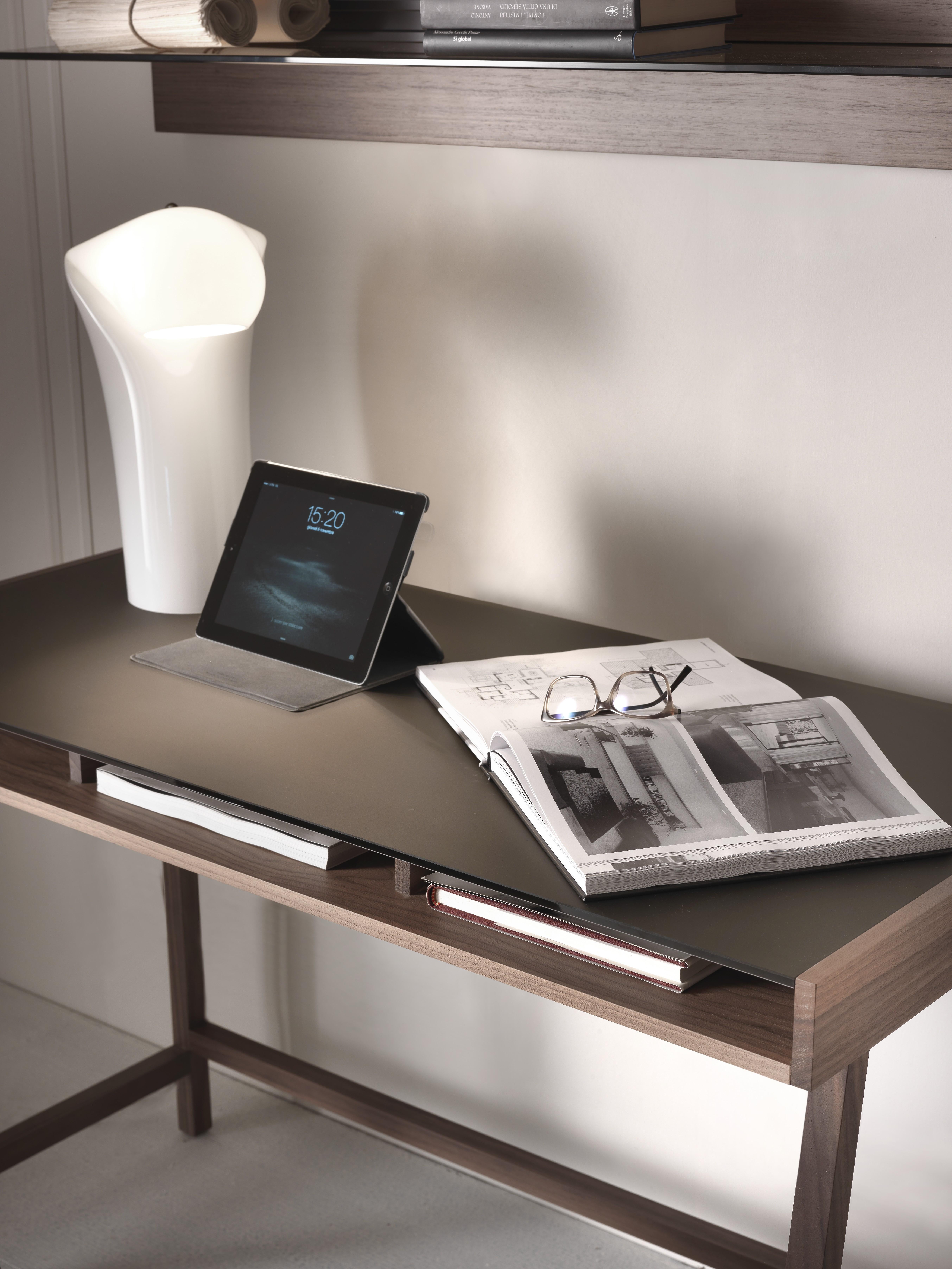 Modern Pacini & Cappellini Abaco Writing Desk in Walnut by Fabio Rebosio For Sale