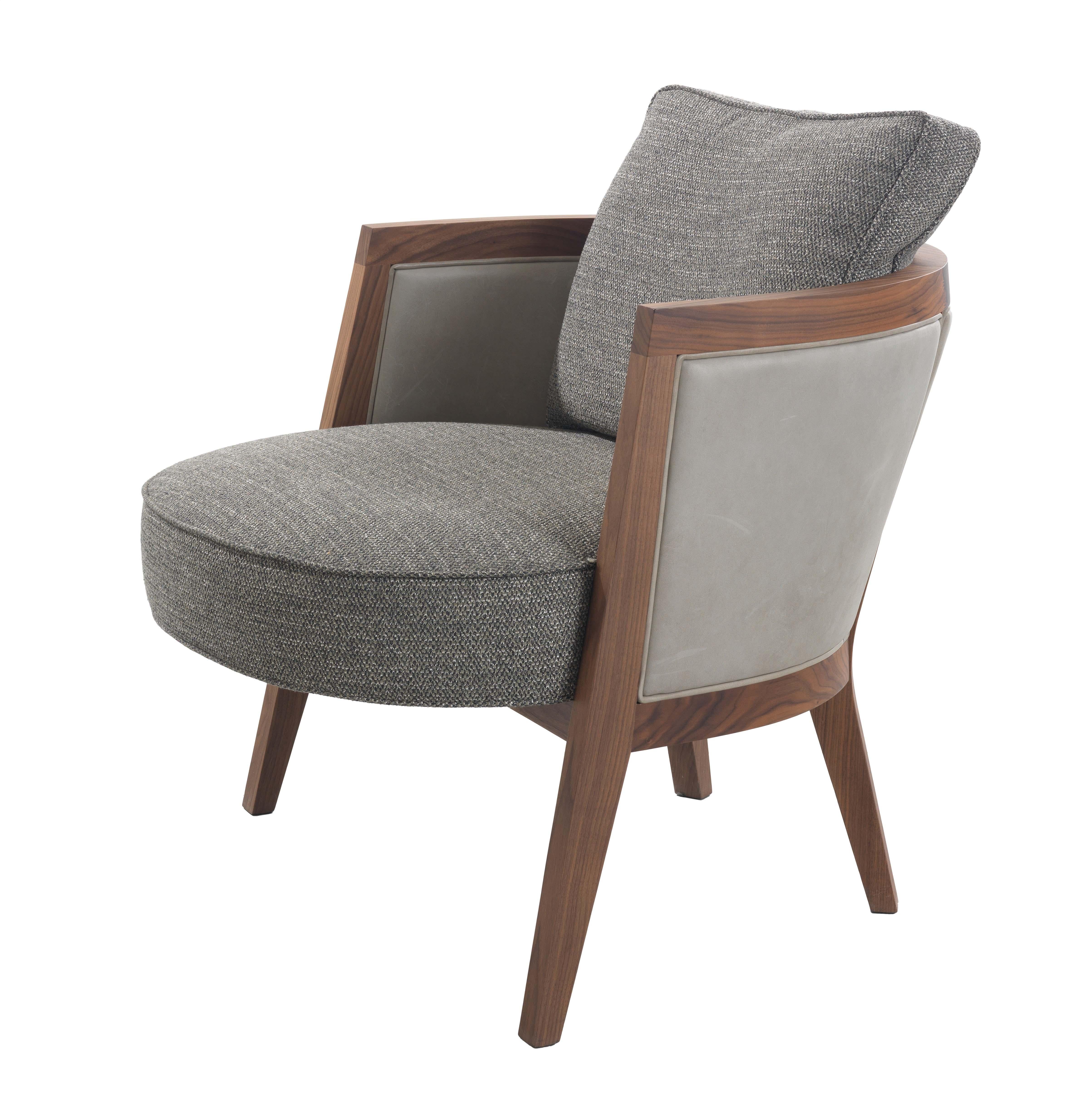 Modern Pacini & Cappellini Cocoon Armchair in Grey by Giuliano & Gabriele Cappellettii For Sale