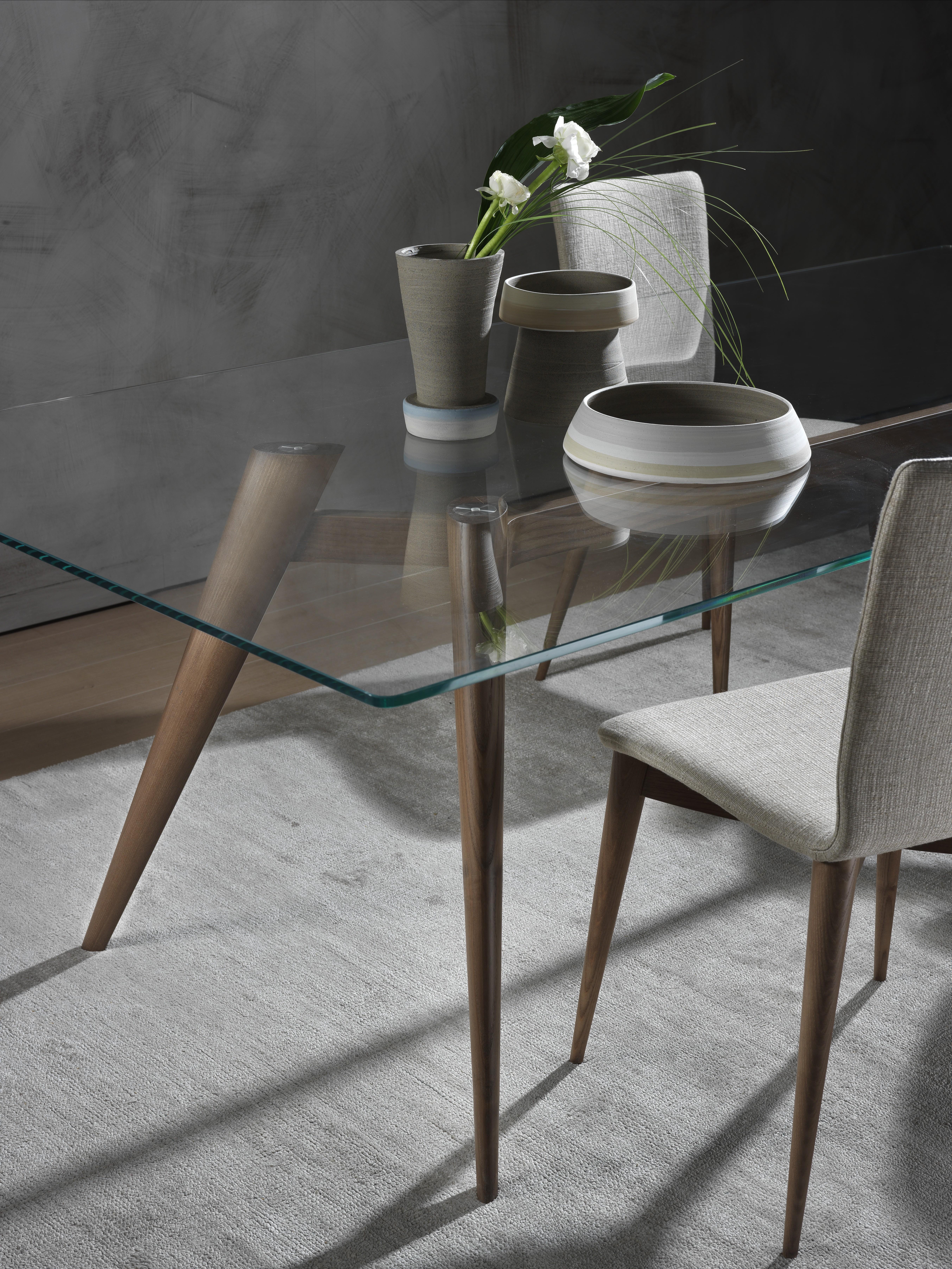 Modern Pacini & Cappellini Novecento Dining Table in Glass by Fabio Rebosio For Sale