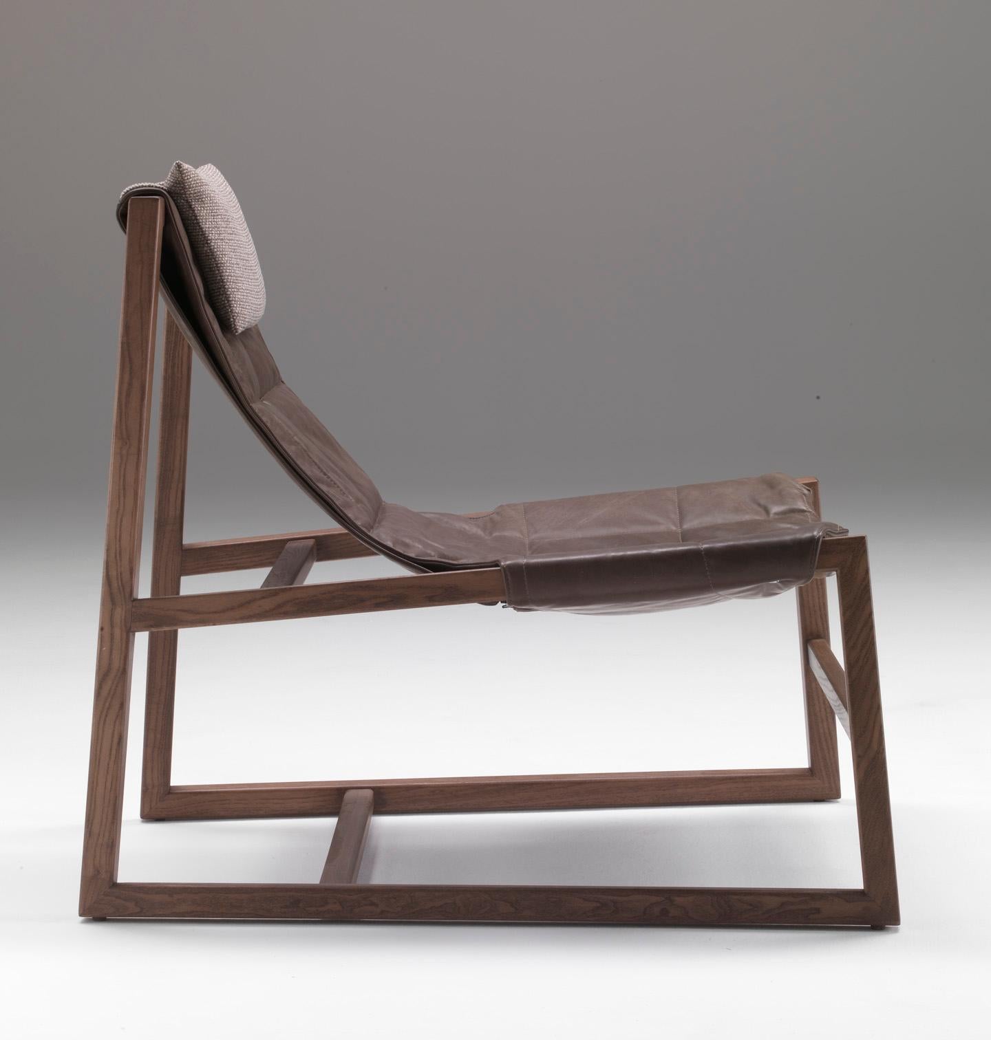 Modern Pacini & Cappellini Relax Armchair in Brown Leather by Studio Controdesign For Sale